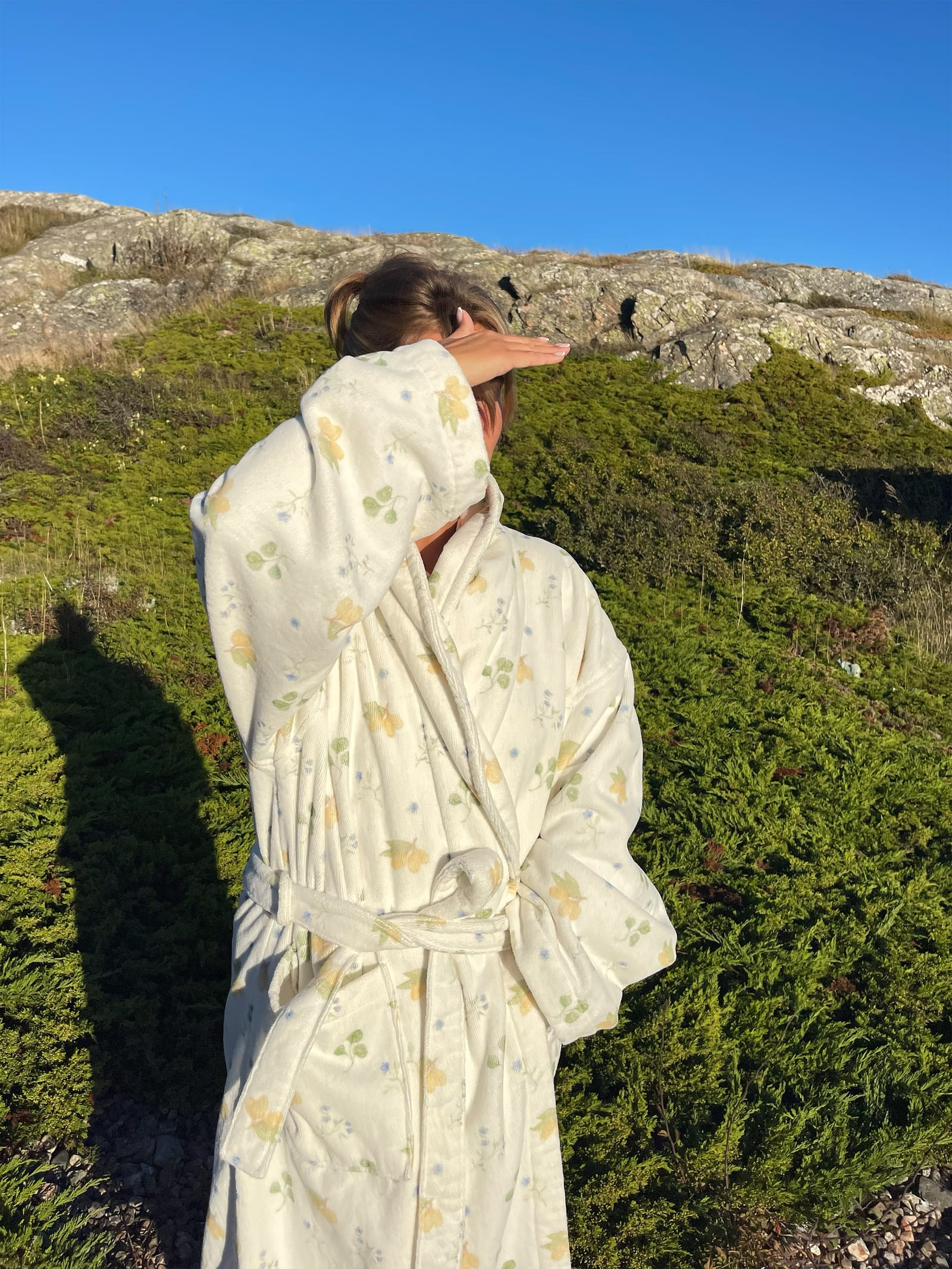 Yellow Bloom Light Flower Robe  