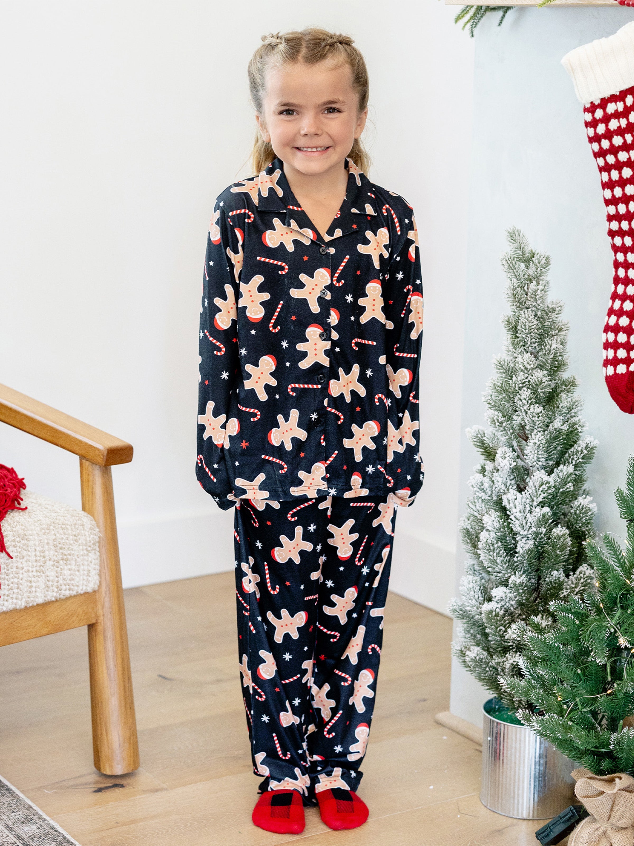 Christmas Matching Family Pajamas Set Gingerbread Print Black PJS