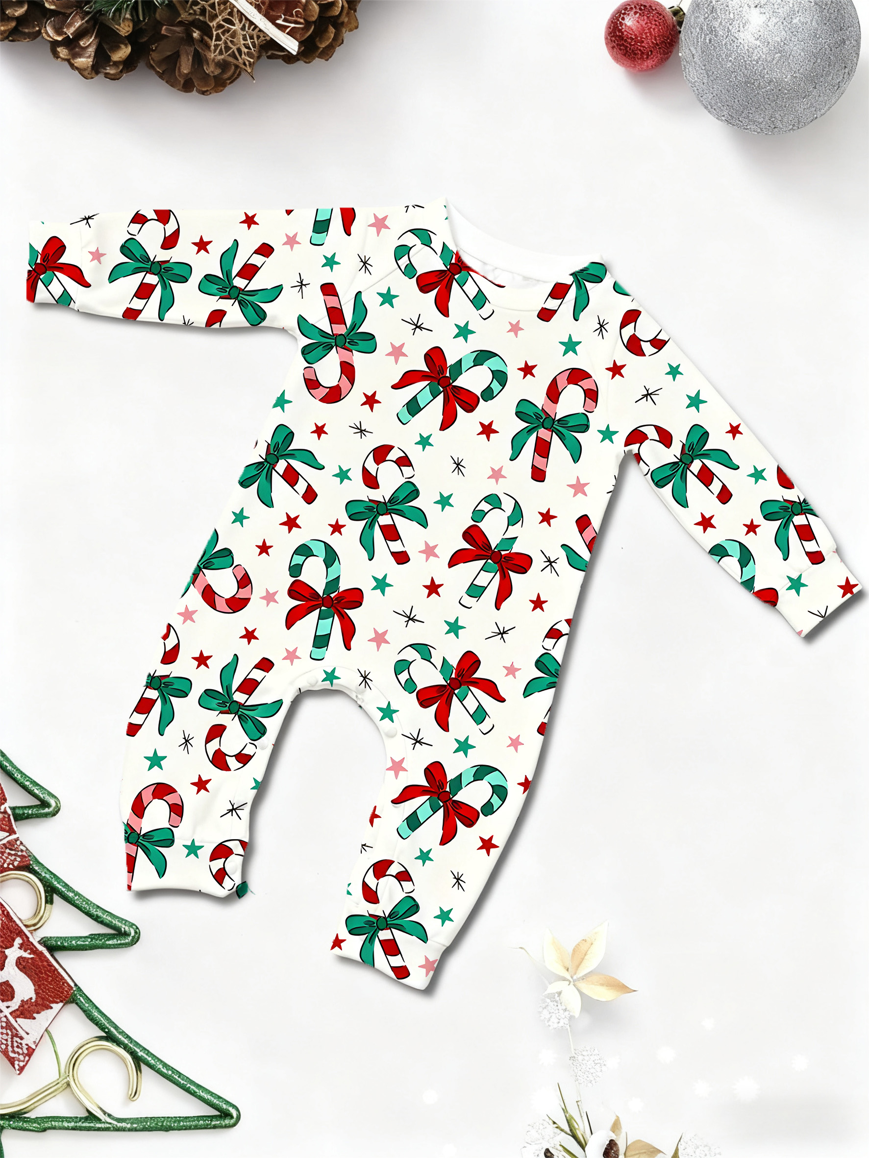 Red and Green Candy Cane Bow Family Matching Pajama Sets