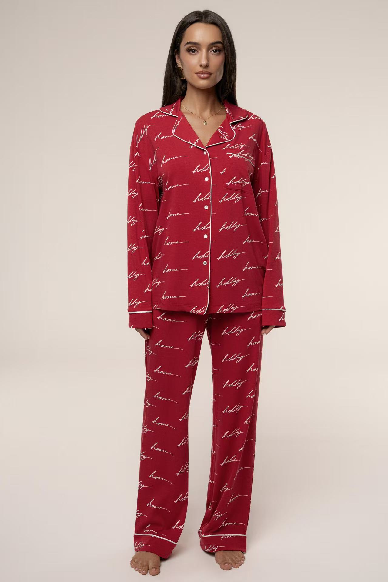 Red Home For The Holiday Print Home Long Sleeve Suit