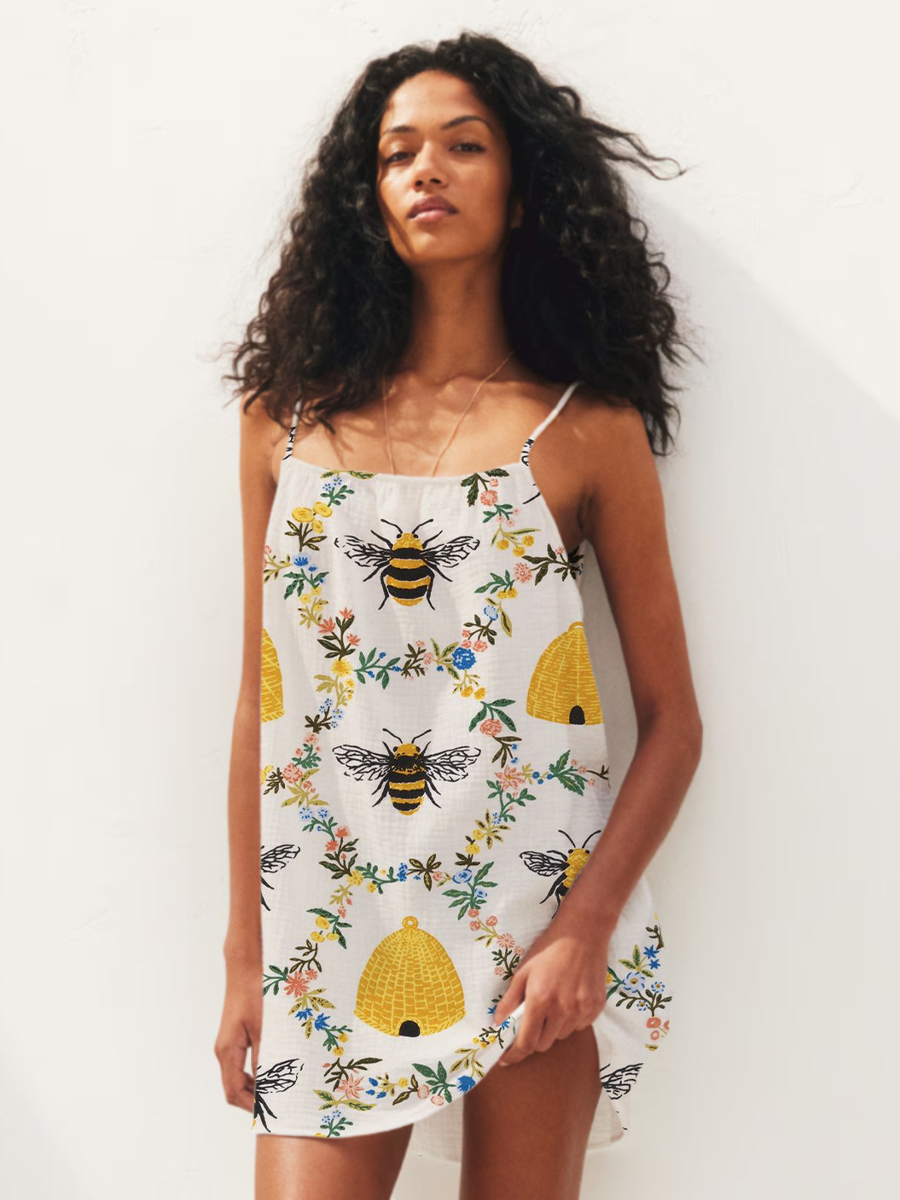 Women's Bee Hive And Wreath Printed Mini Nightdress