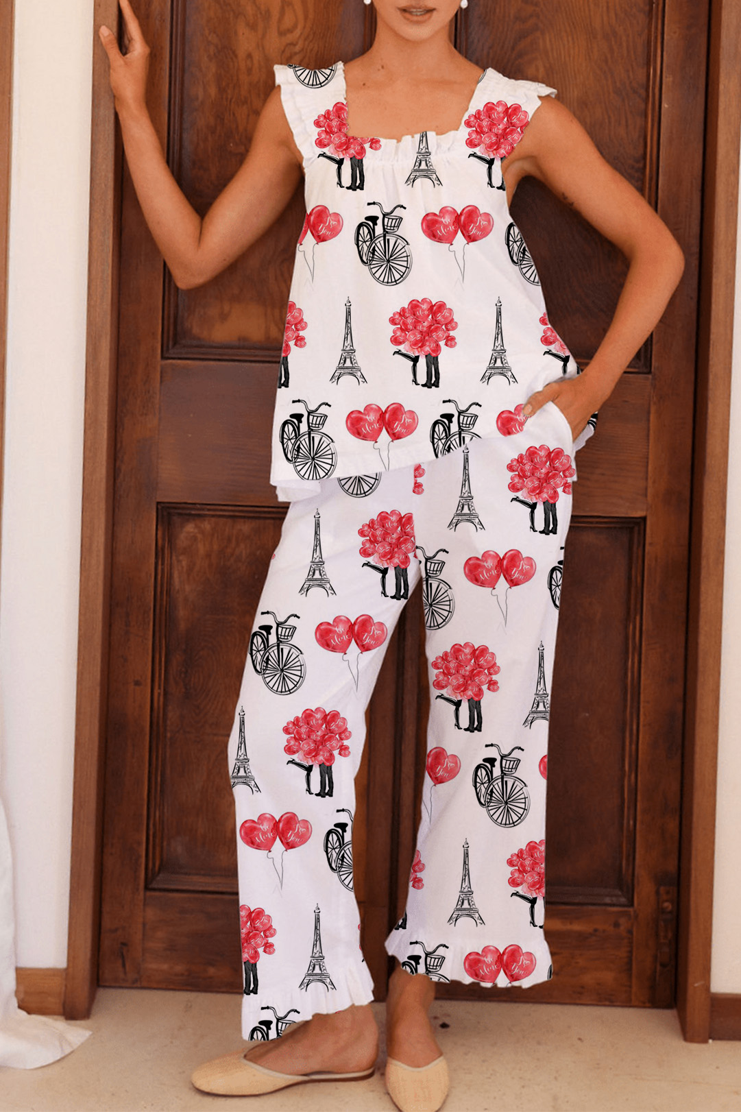 Ditsy Floral Print Tank Top Pajama Set