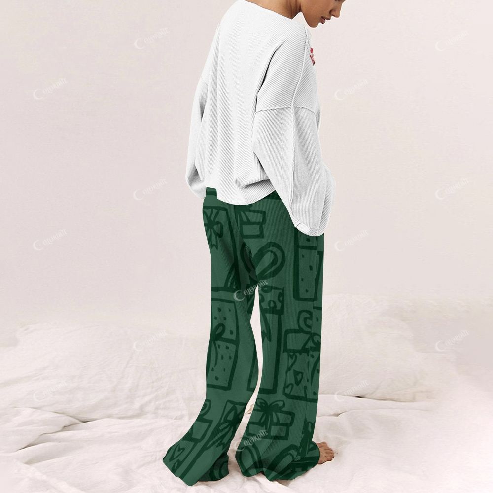 Green and White Christmas Print Women's Print Long Sleeve Pajama Set