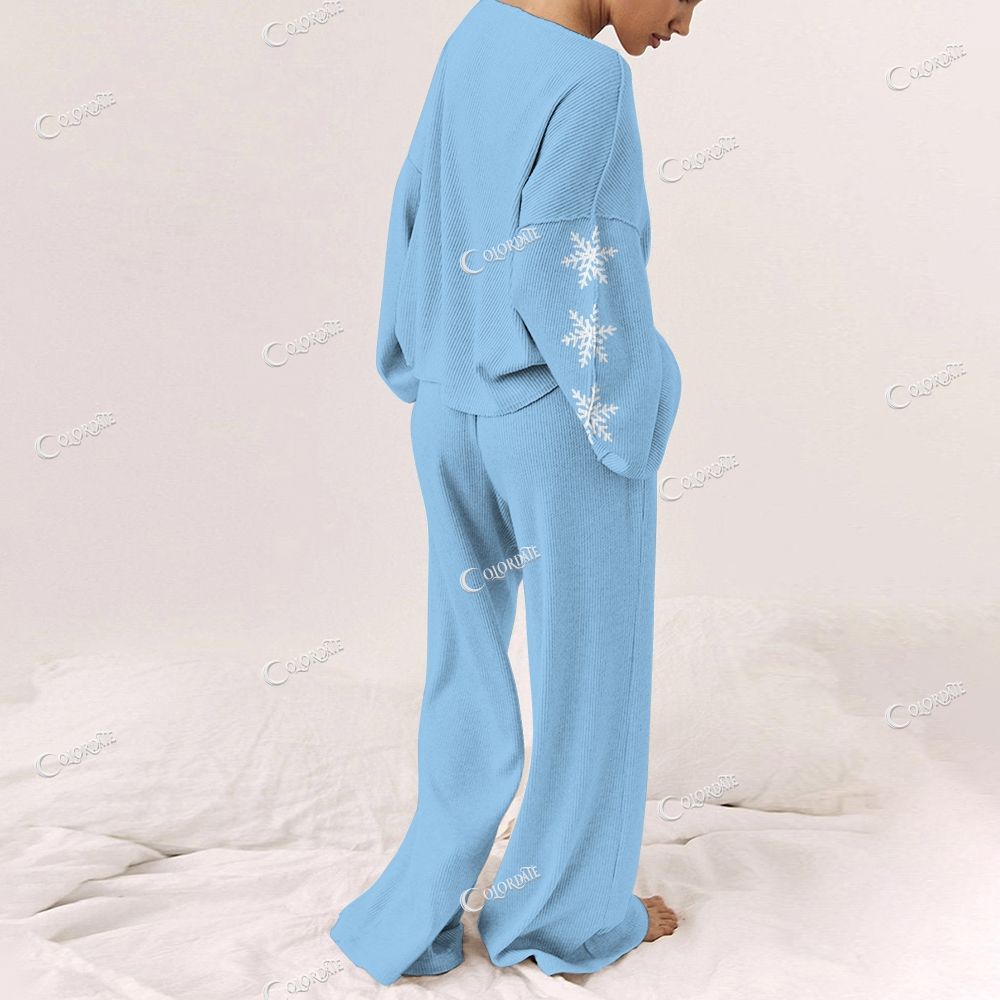 Colordate Women's Snowflake Print Long Sleeve Pajama Set
