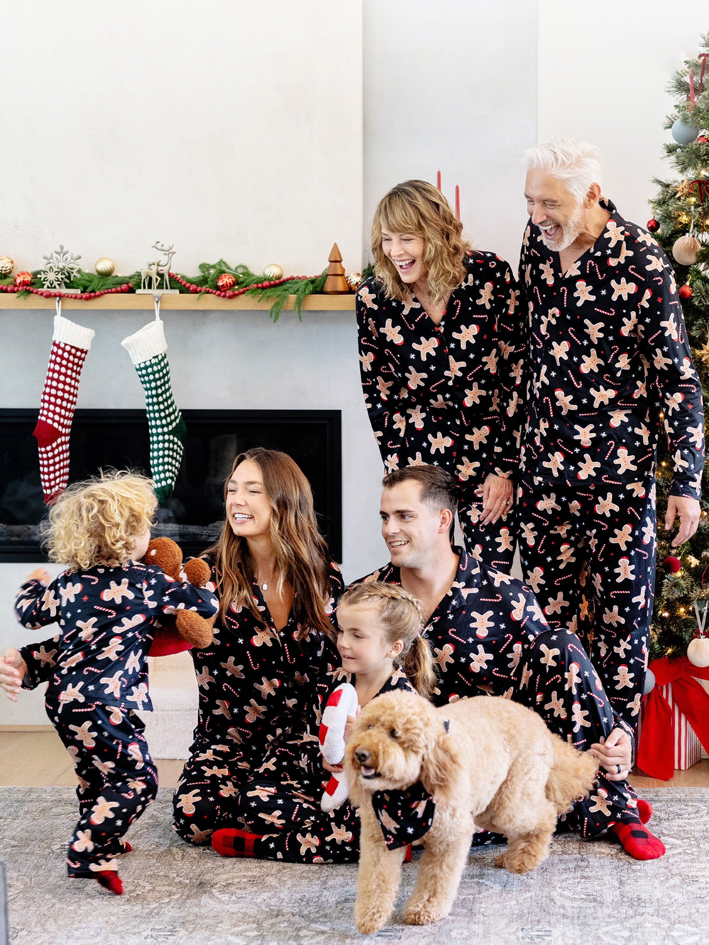 Christmas Matching Family Pajamas Set Gingerbread Print Black PJS