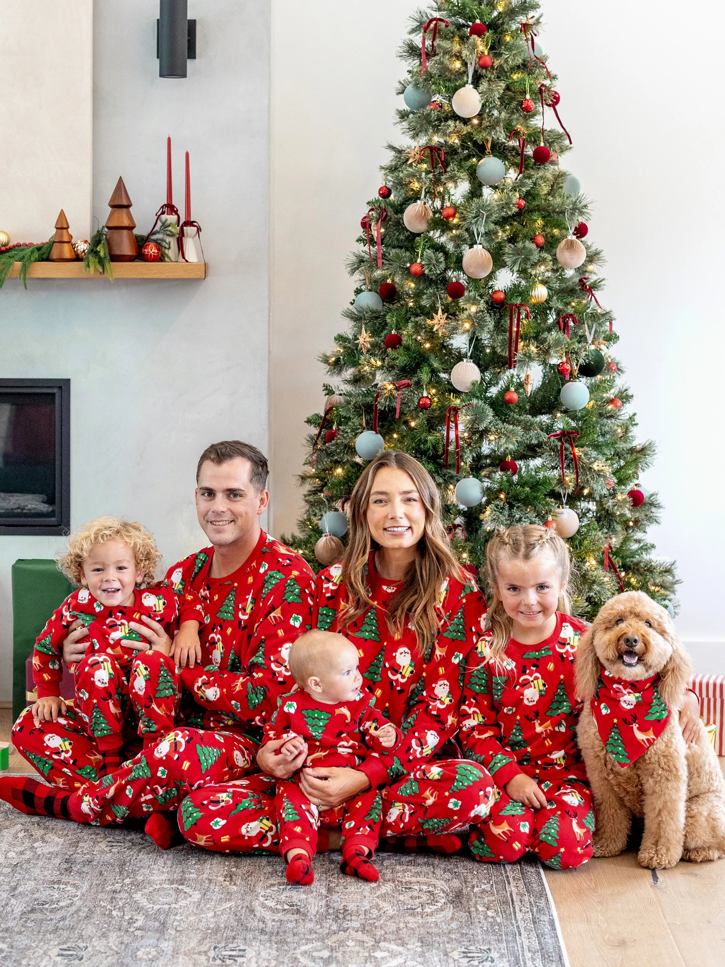 Christmas Matching Family Pajamas Set Santa Claus and Christmas Tree PJS