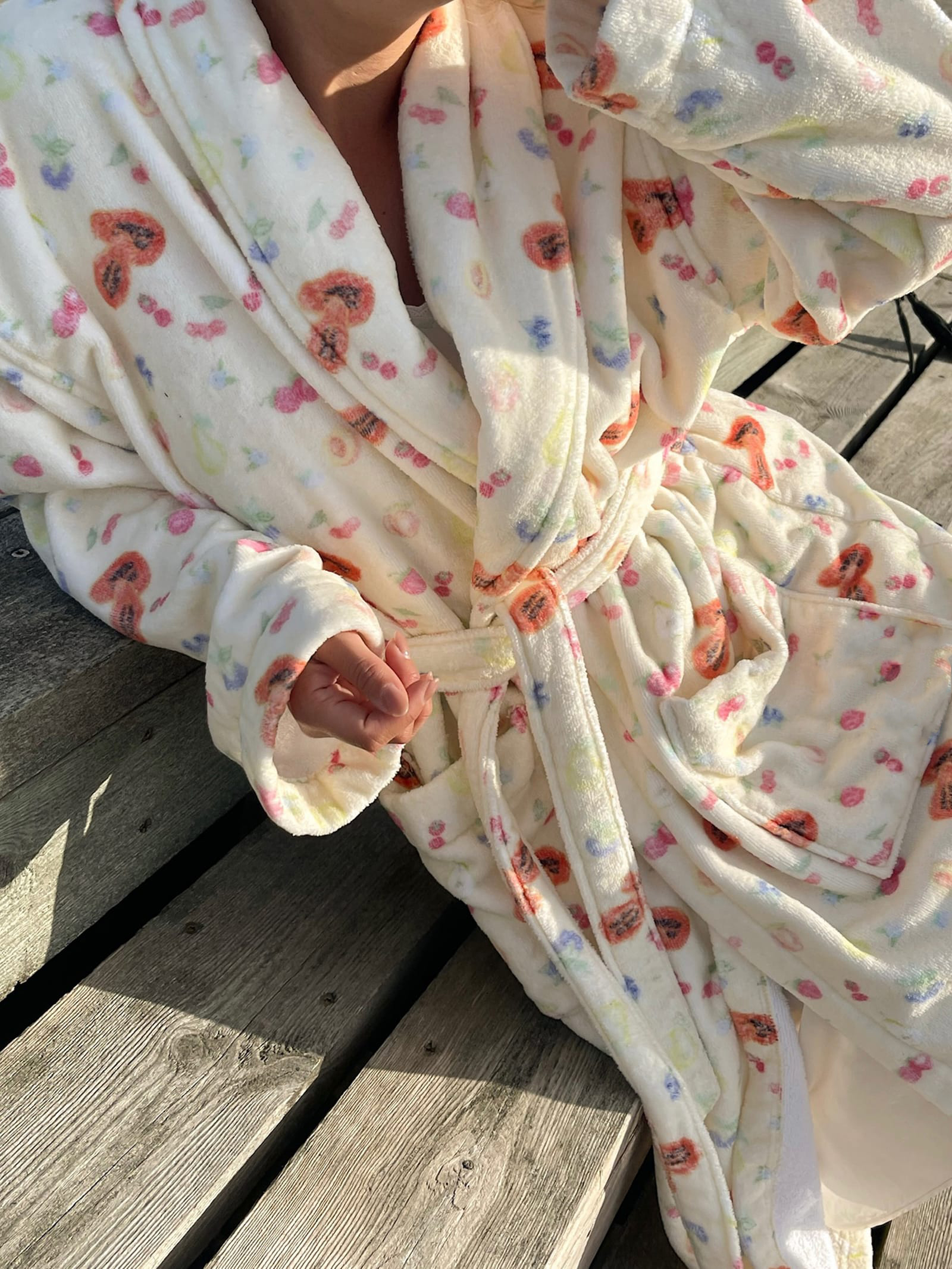 Variety of Fruits Yellow Robe 