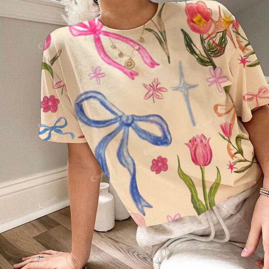 Women's Colorful Flower And Bow Print Round Neck Short Sleeve Tee