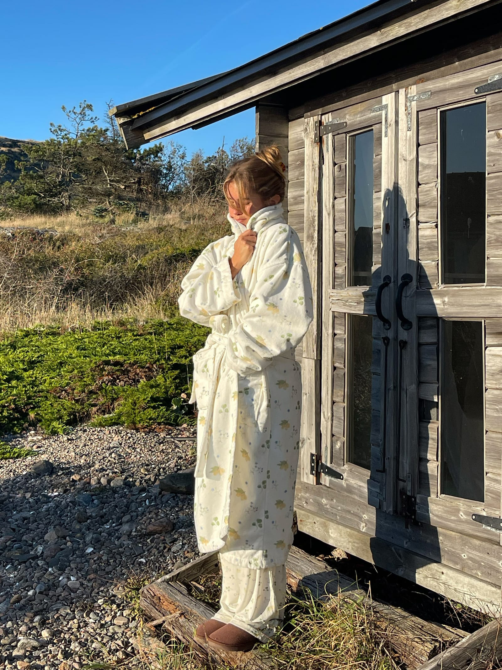 Yellow Bloom Light Flower Robe  