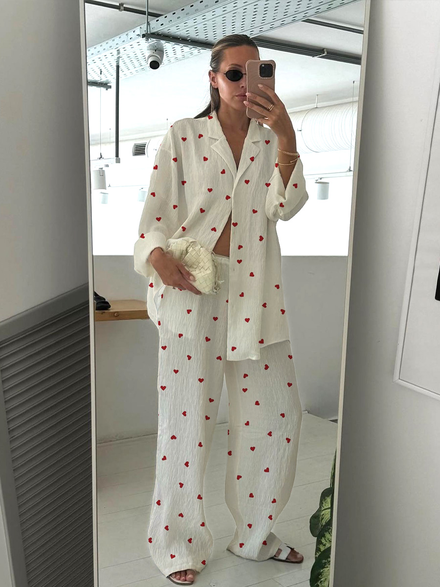Women's Cute Heart Print Pajamas Set