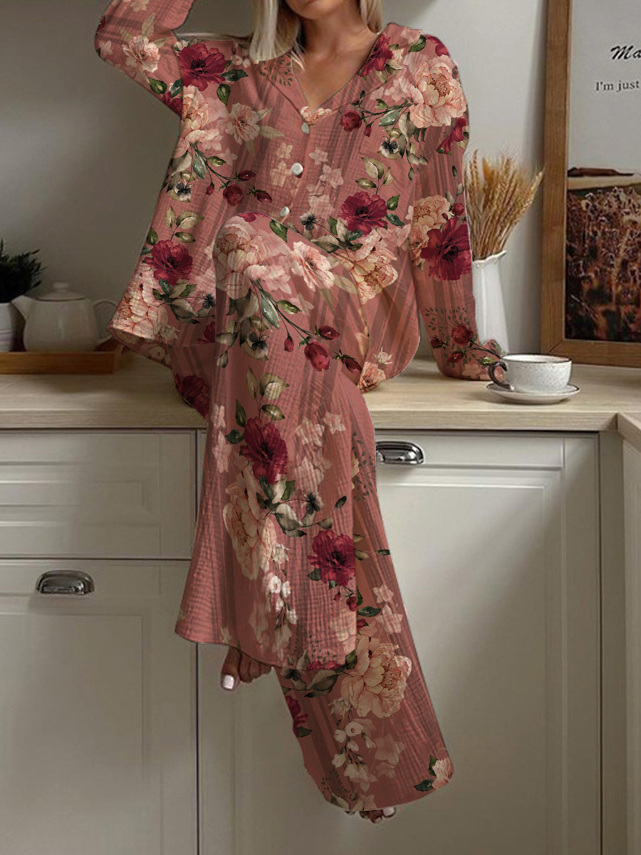 Women's Vintage Rose Print Pajama Set