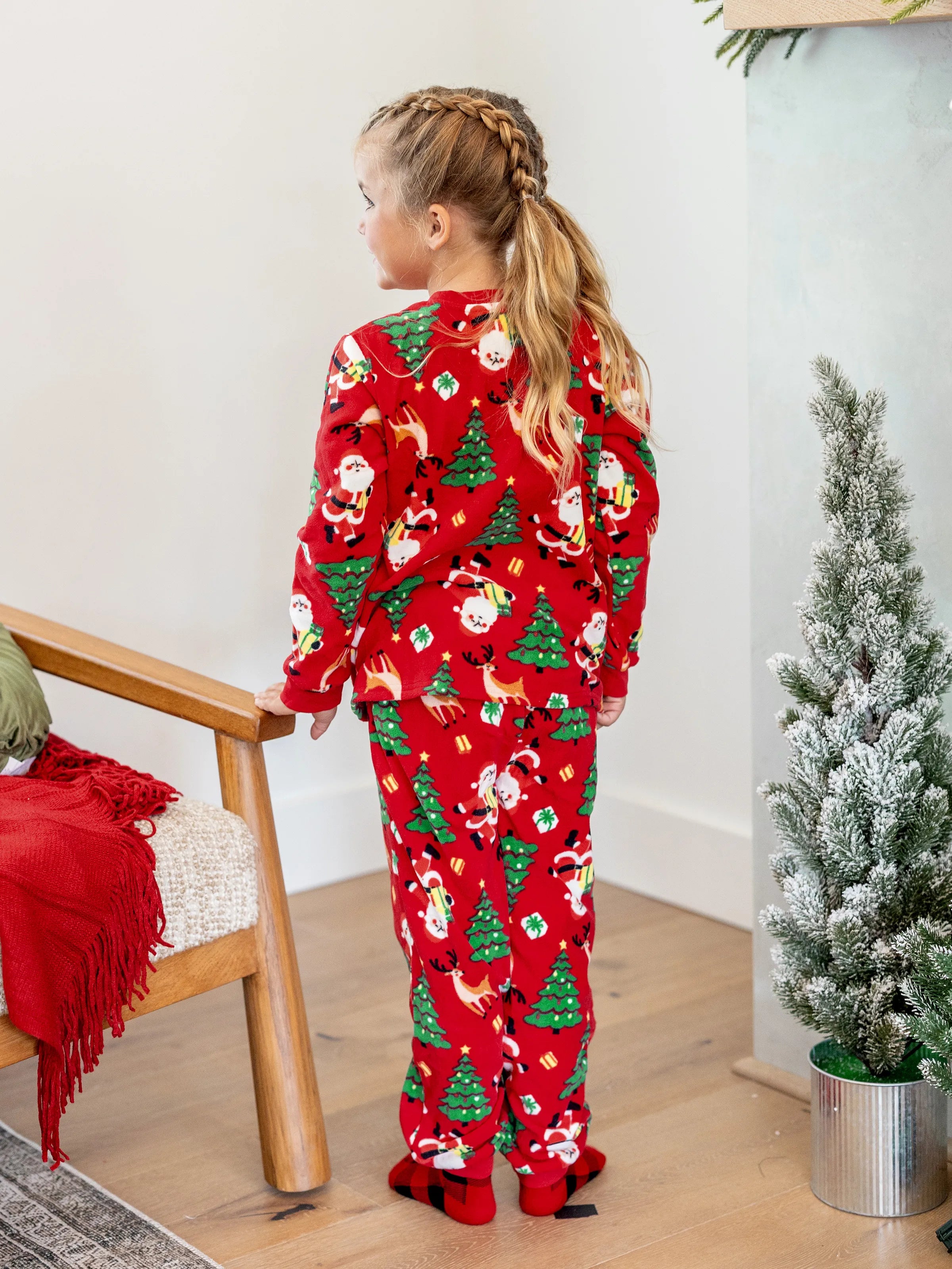Christmas Matching Family Pajamas Set Santa Claus and Christmas Tree PJS