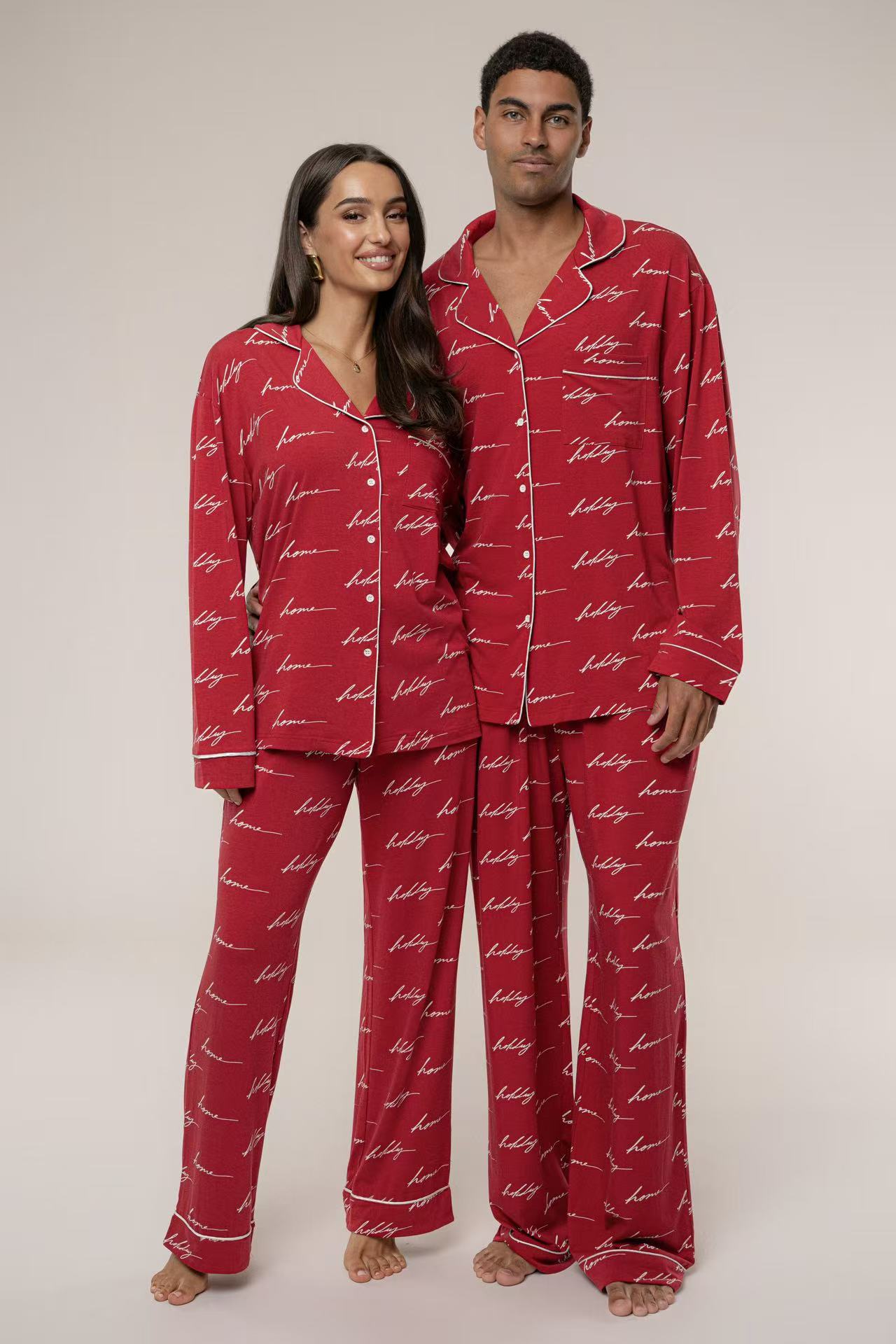 Red Home For The Holiday Print Home Long Sleeve Suit