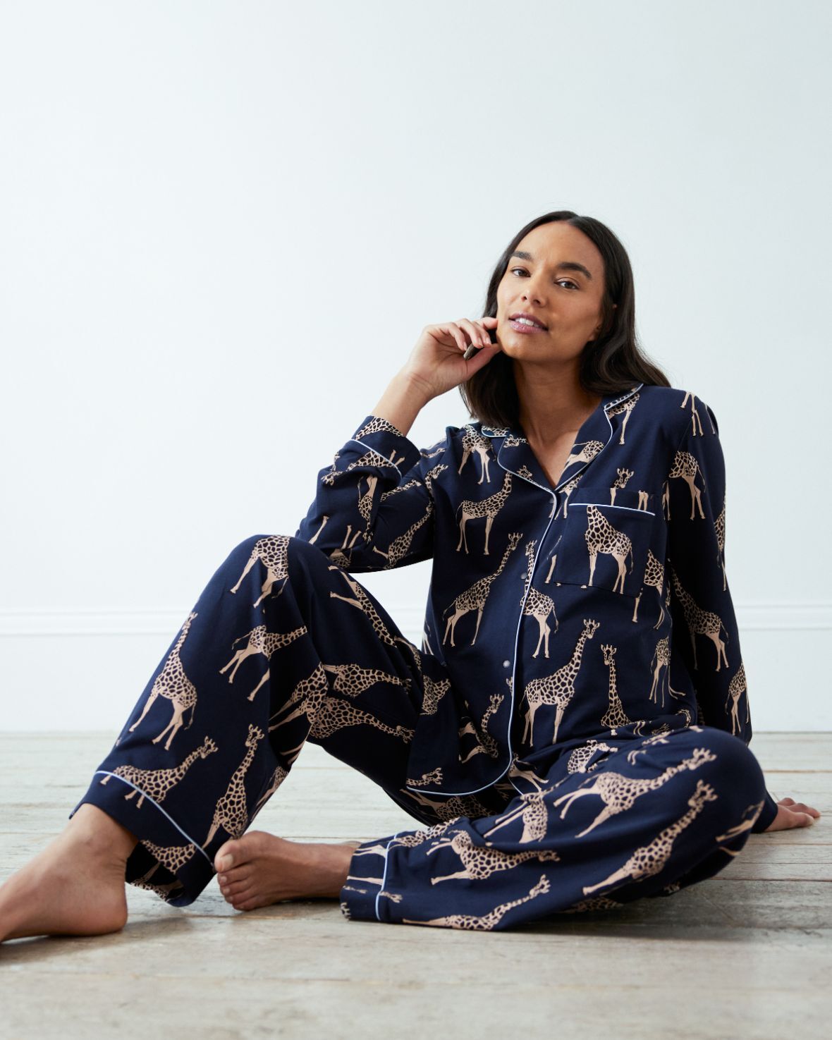 Maternity Organic Cotton Giraffe Print Long Pyjama Set - Navy