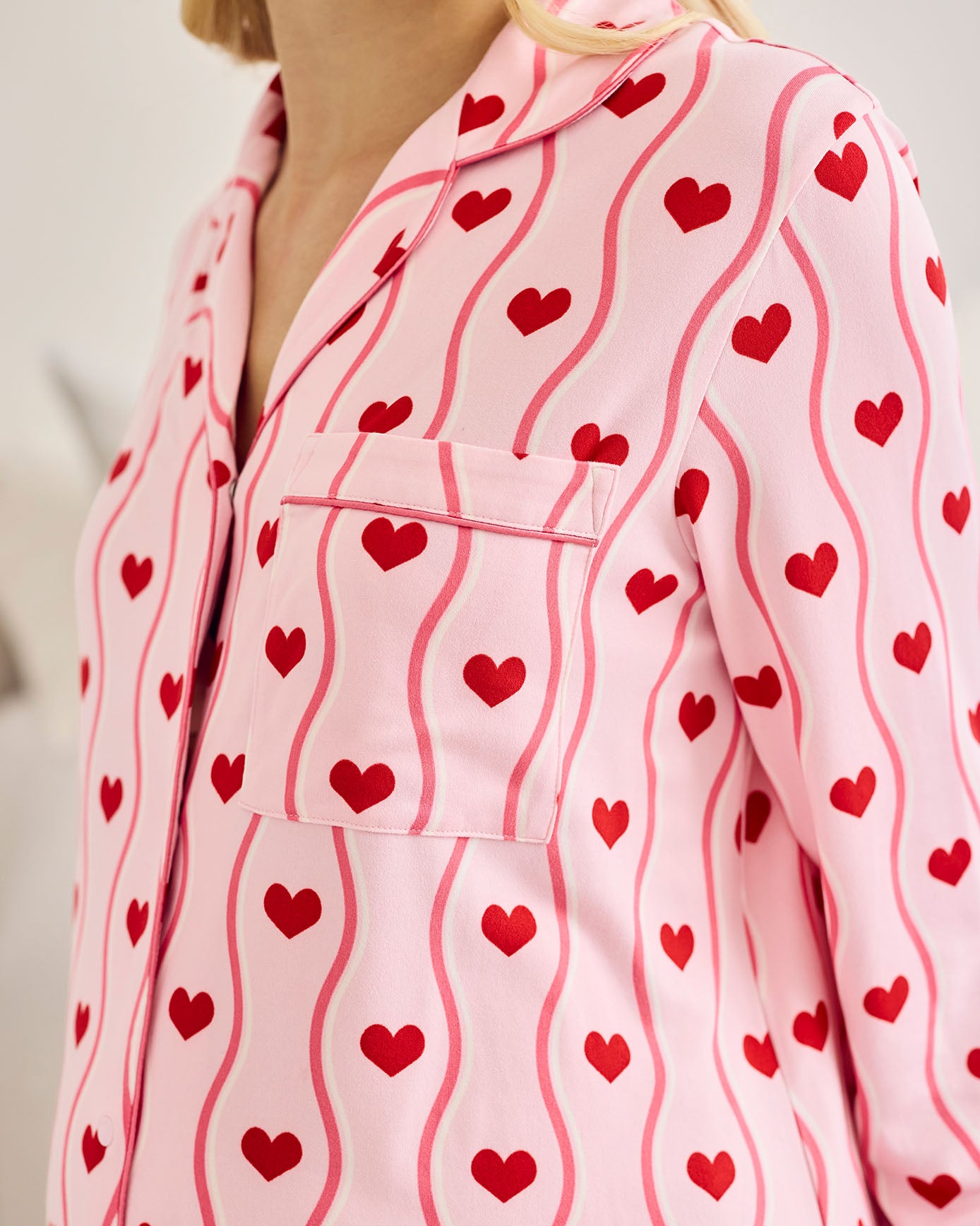 Maternity Wavy Stripe Heart Print Nightshirt