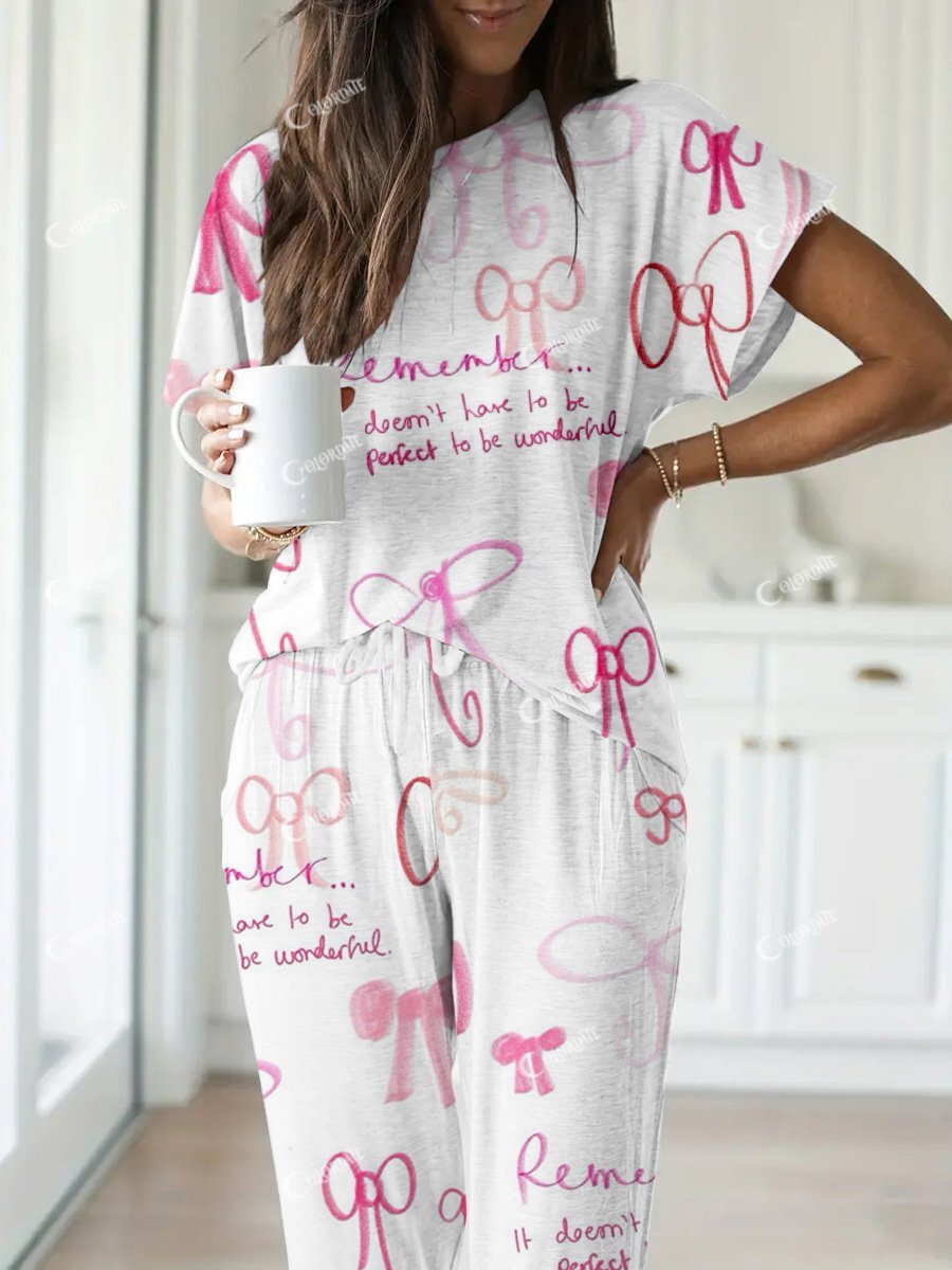 Women's Text Bow Pattern Round Neck Short Sleeve Pants Suit