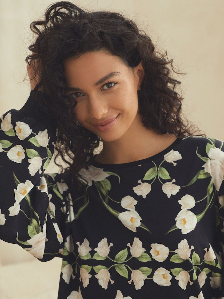 White Flower in Black Pyjamas Set