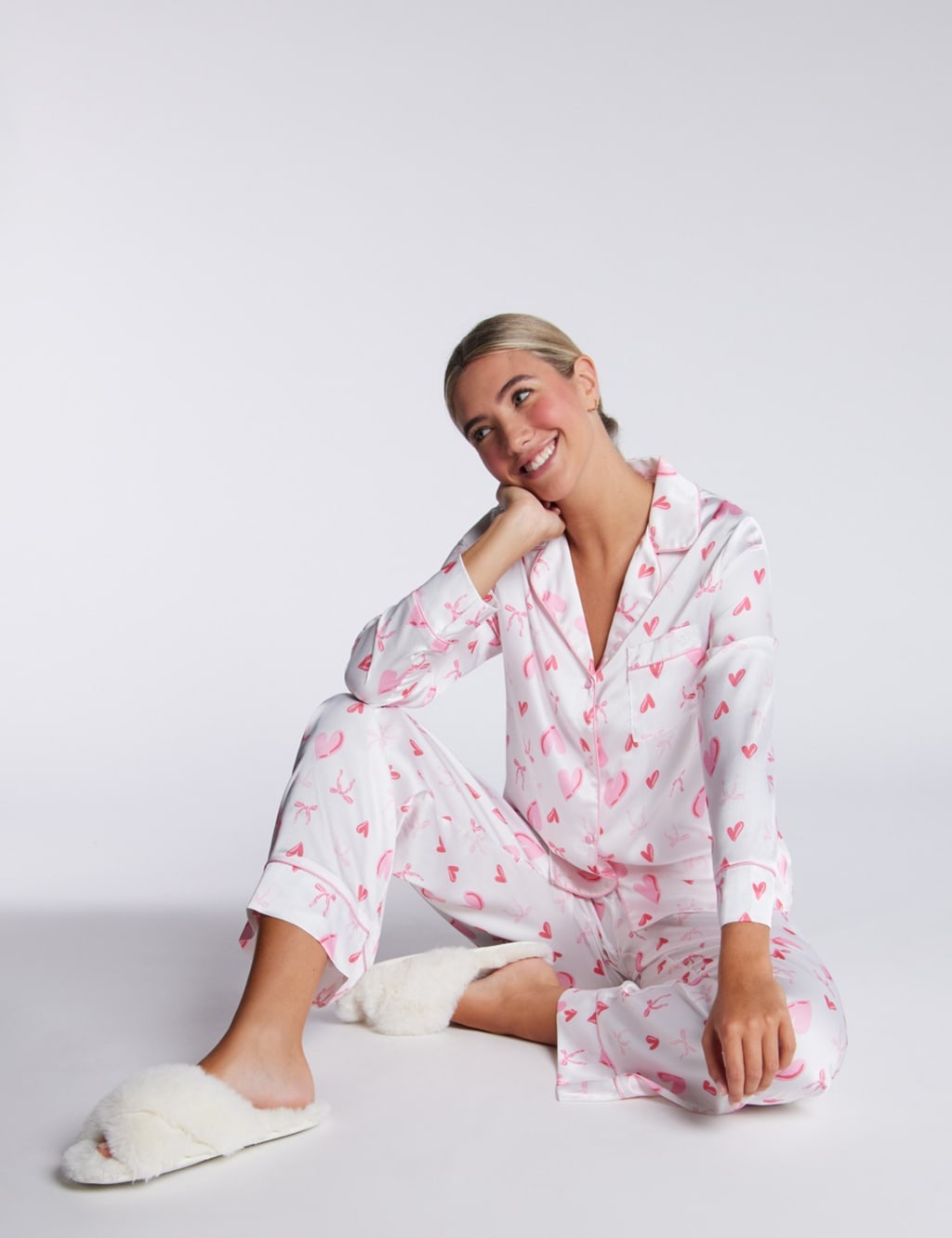 Satin Sweet Bow Heart Print Pyjama Set