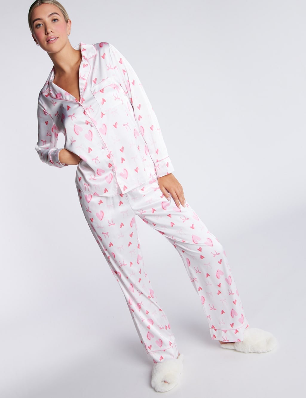 Satin Sweet Bow Heart Print Pyjama Set