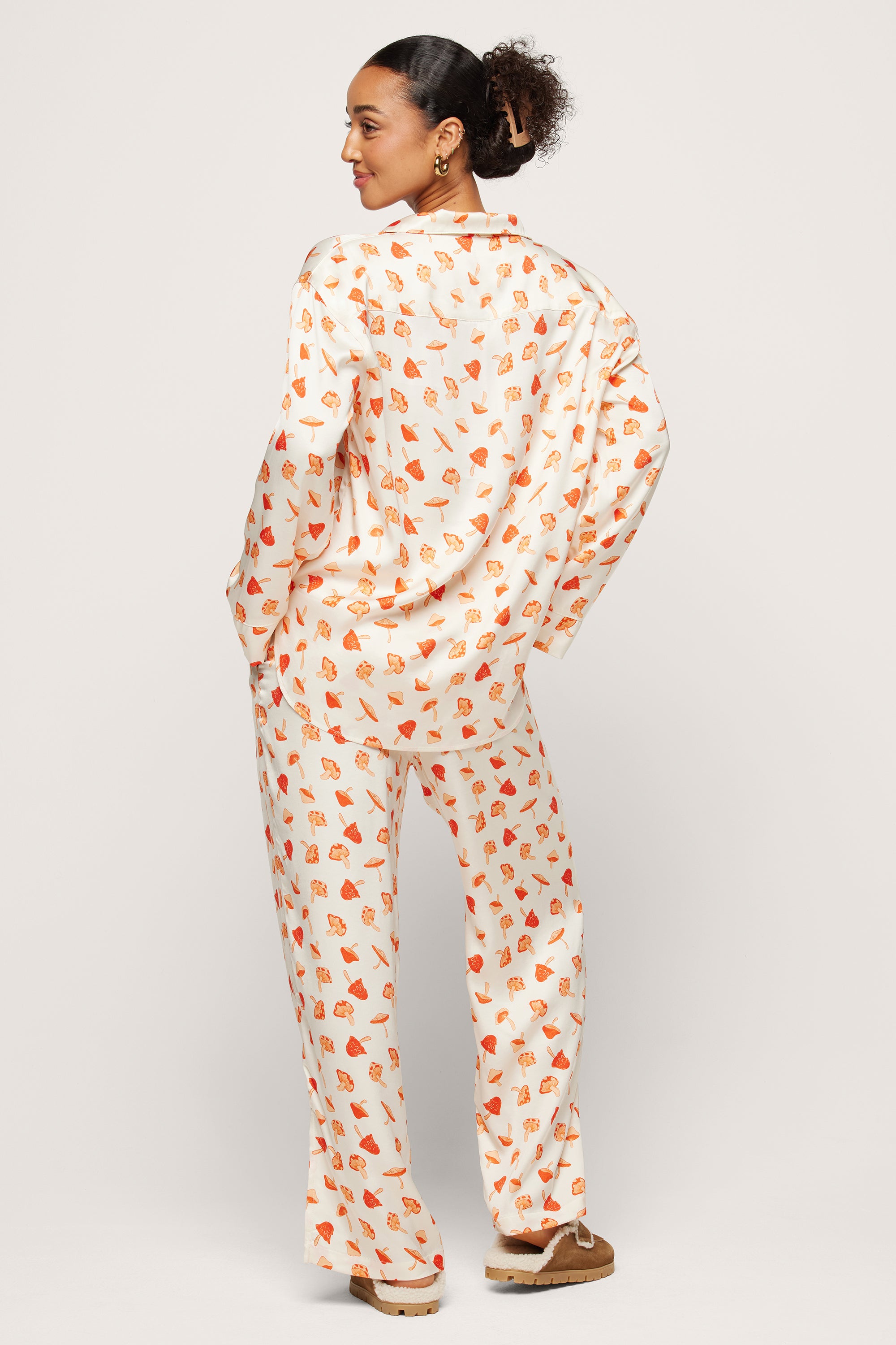 Shrooms Print Long Sleeve Pajama Set 