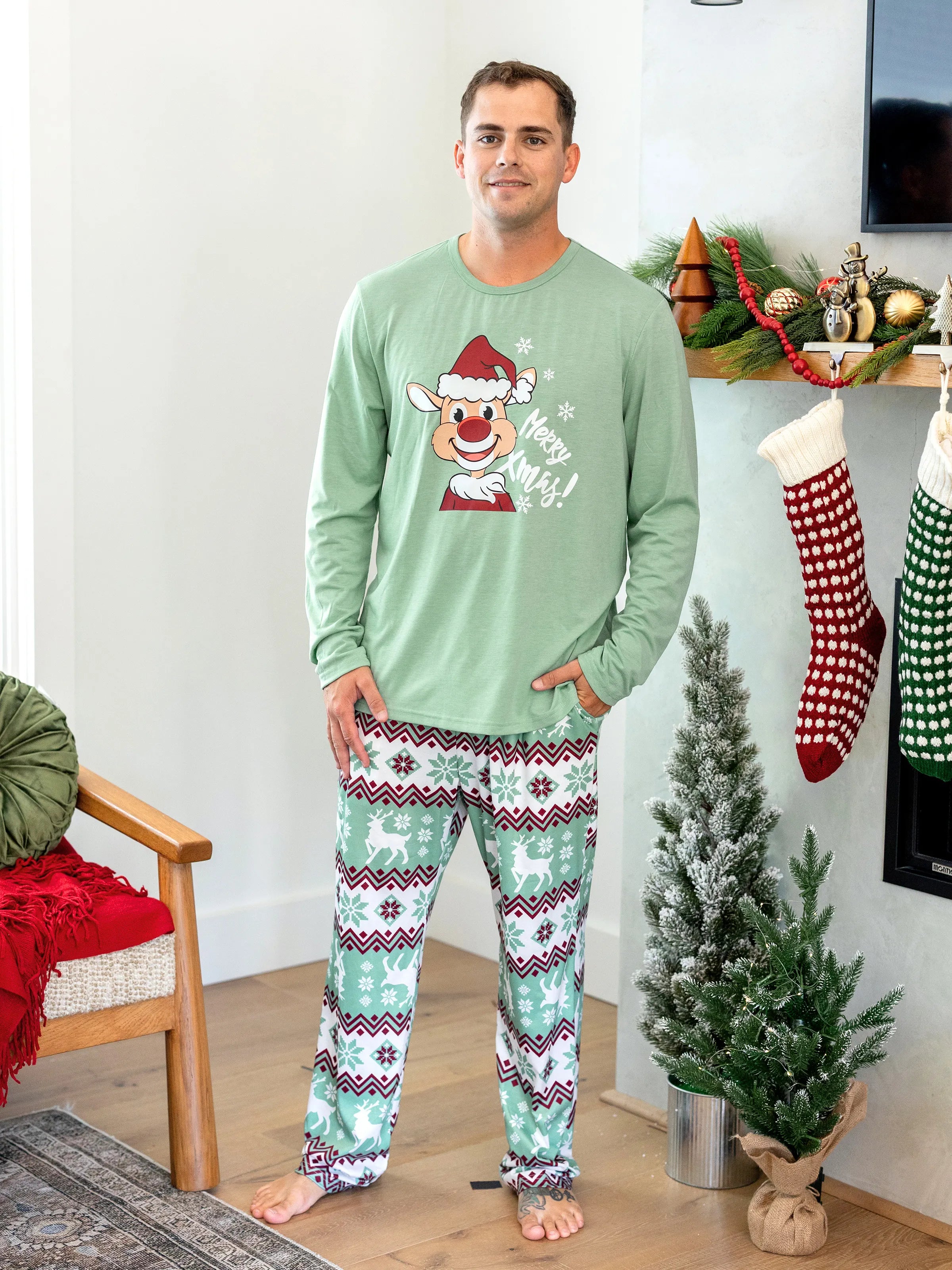 Christmas Matching Family Pajamas Set Christmas Spirit and Snowflake Print PJS