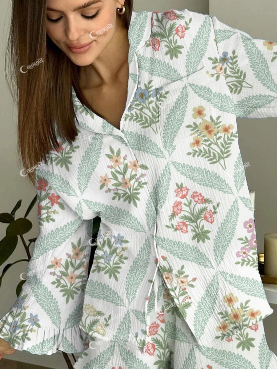 Women's Fresh Floral Lapel Pajama Set