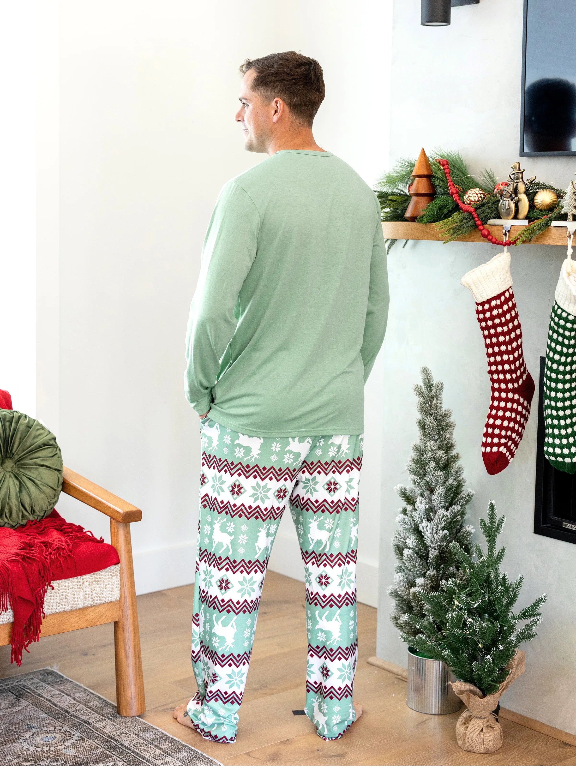 Christmas Matching Family Pajamas Set Christmas Spirit and Snowflake Print PJS