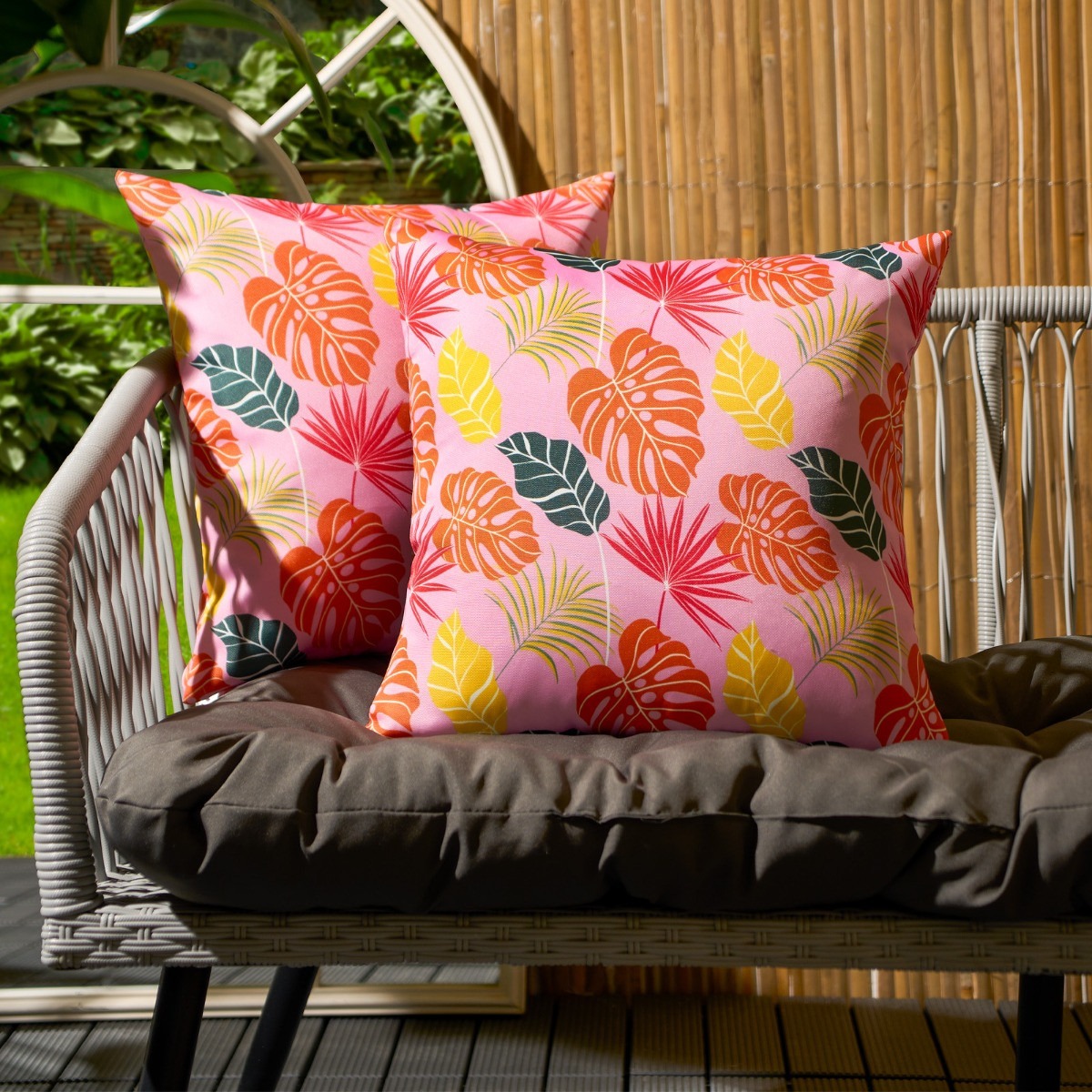 Tropical Style Pink Cushion Covers 