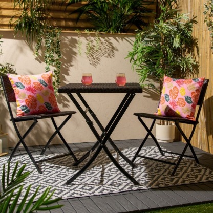 Tropical Style Pink Cushion Covers 