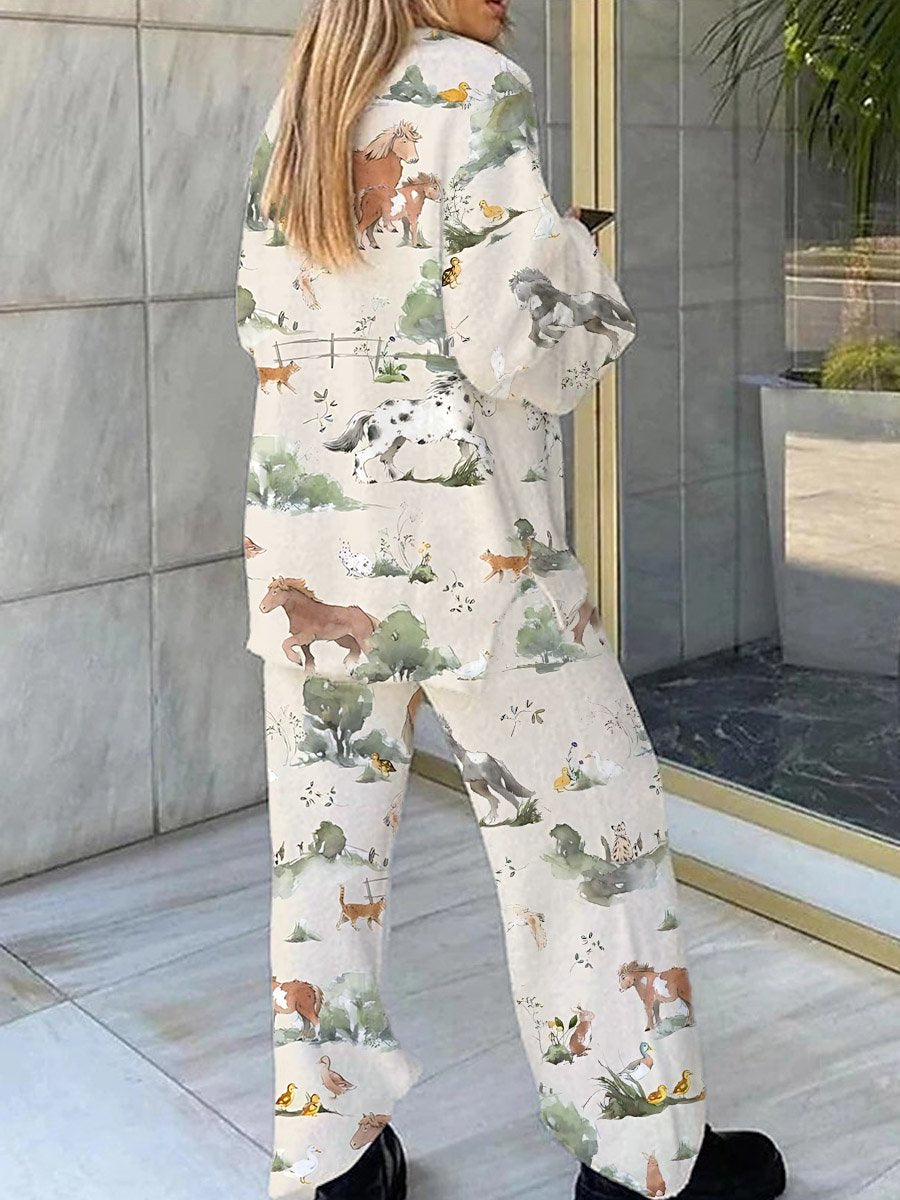 Women's Prairie Horse Print V-Neck Suit