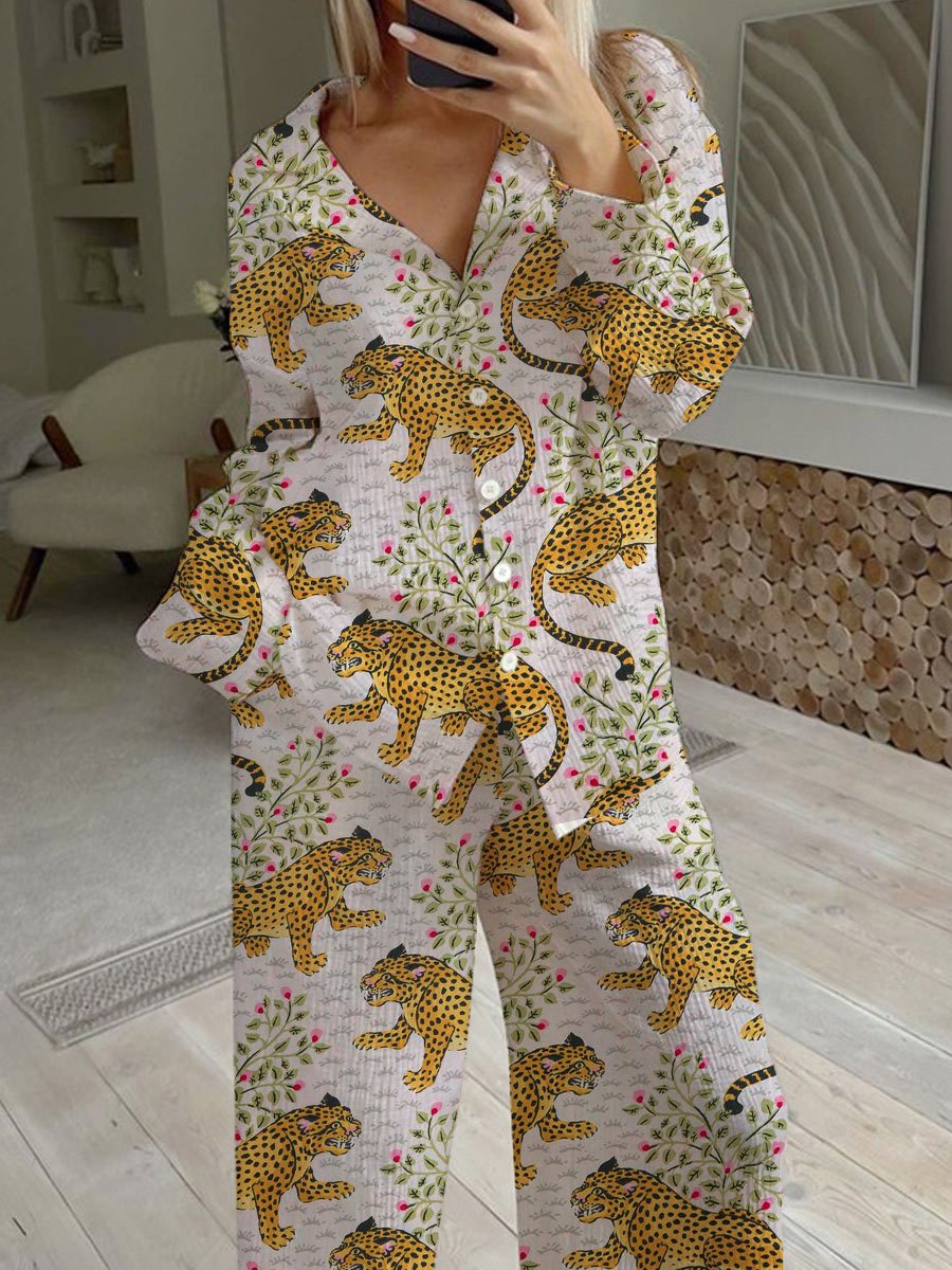 Women's Light Pink Fun Animal Art Flower Print Home Long Sleeve Suit