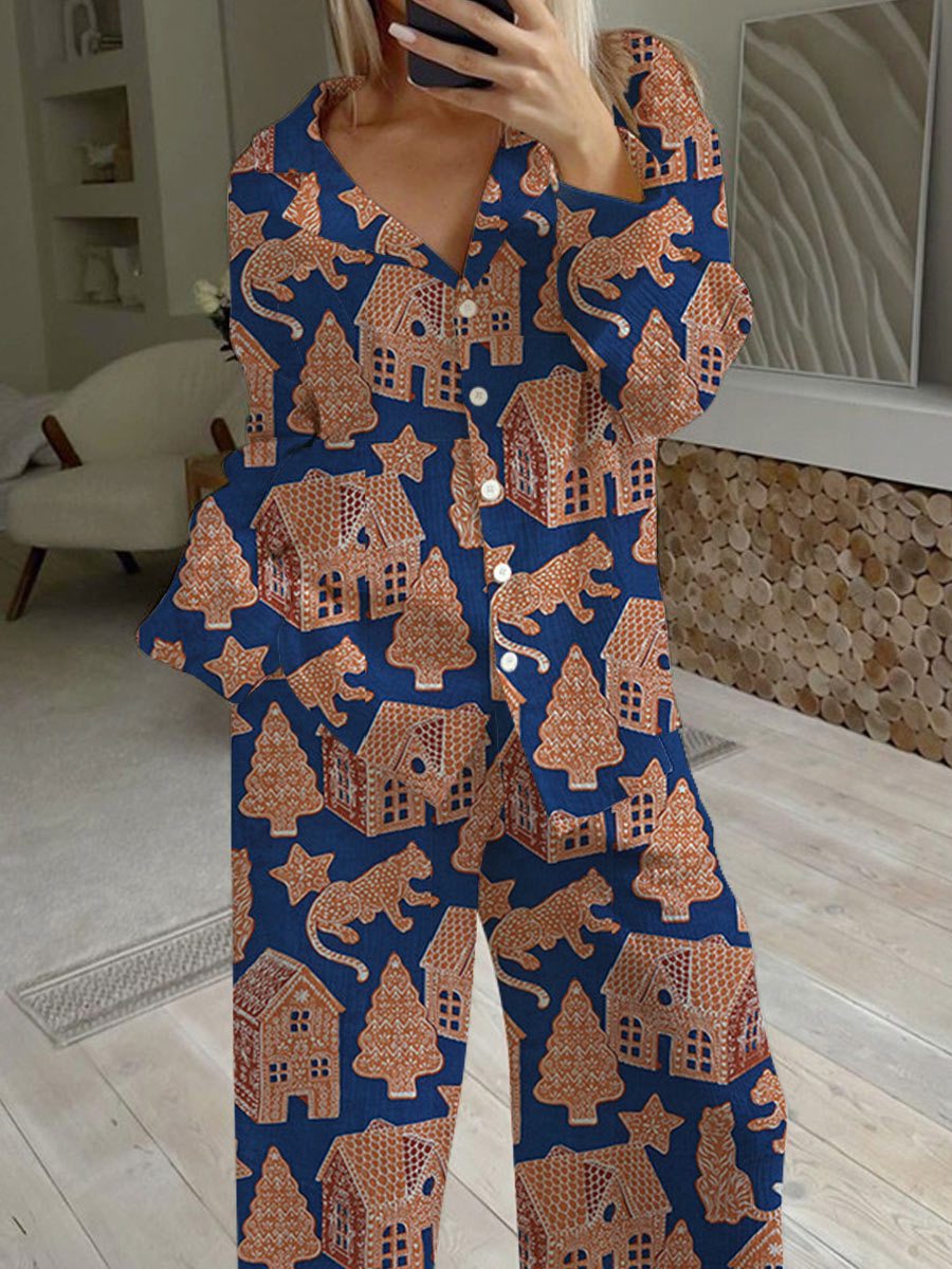 Women's Hand-Painted Art Leopard Gingerbread House Pattern Long Sleeve Pants Set