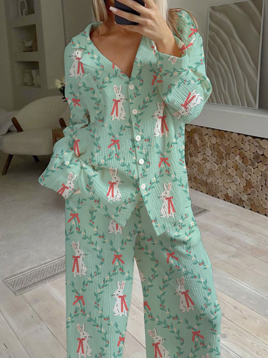 Women's Cute Bunny Wreath Plaid Pajama Set
