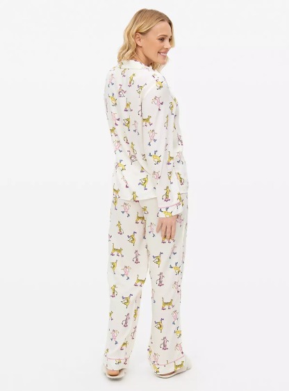 Skating Cats Print Traditional Pyjamas Set
