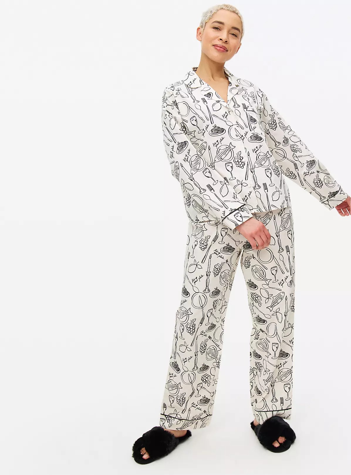 Wine and Dine Printed Traditional Pyjamas Set