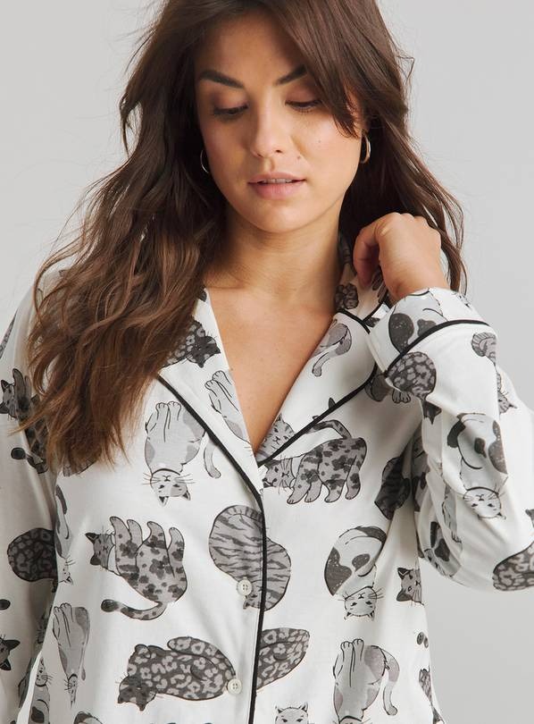 Pretty Secrets Cat Print Button Through Pyjamas Set