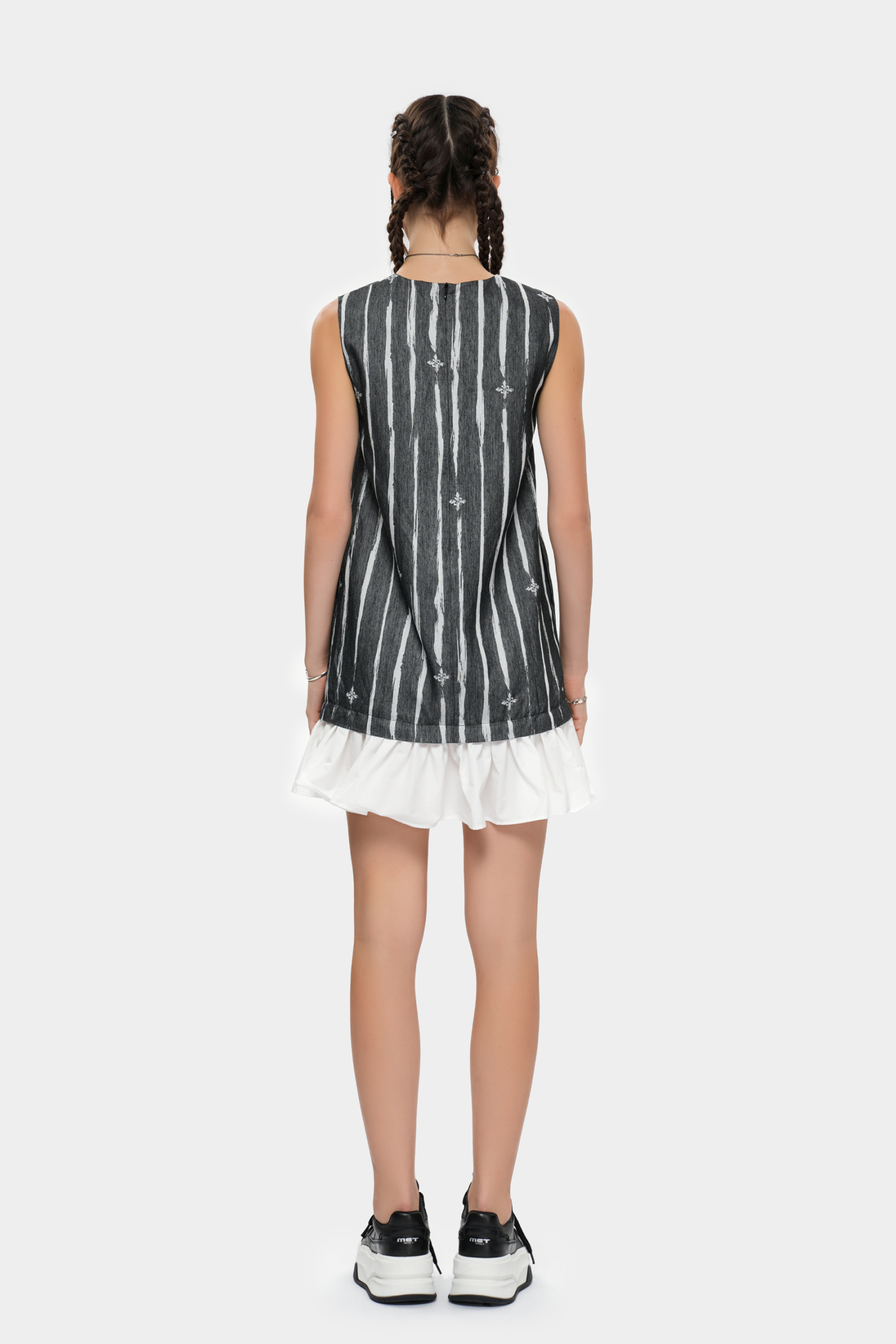 MET initaly Matt retro style sleeveless dress