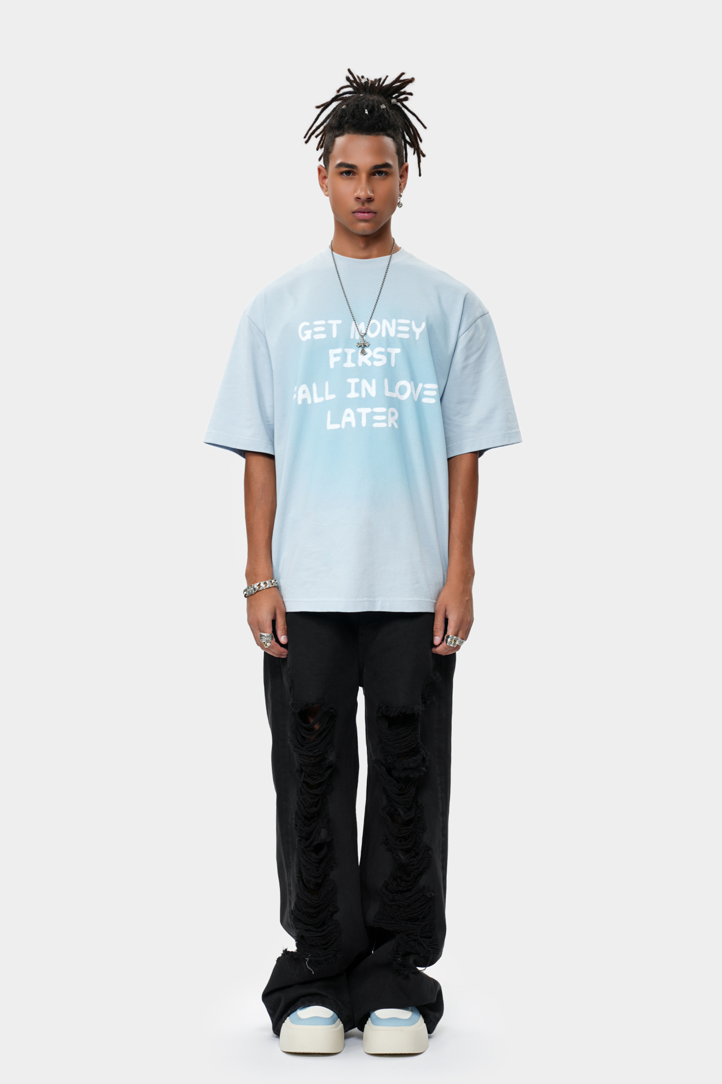 MET initaly versatile couple's outfit top