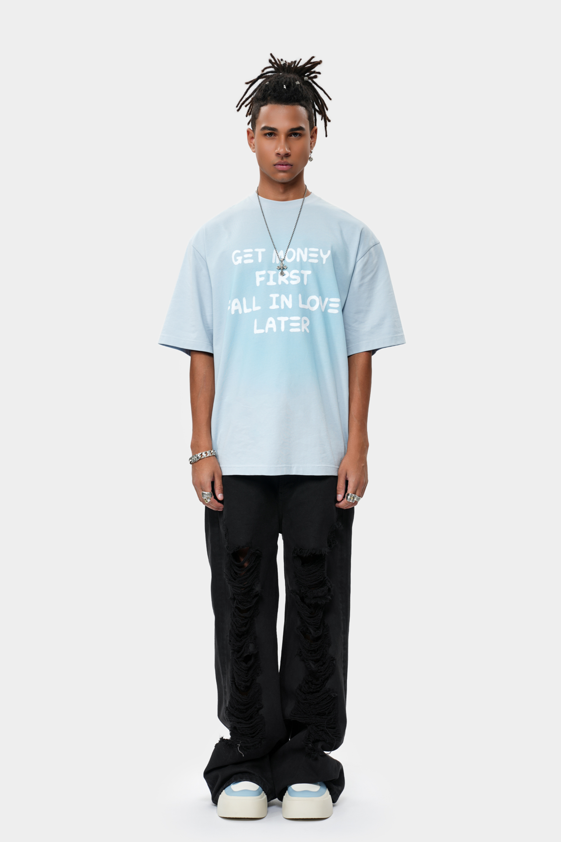 MET initaly versatile couple's outfit top