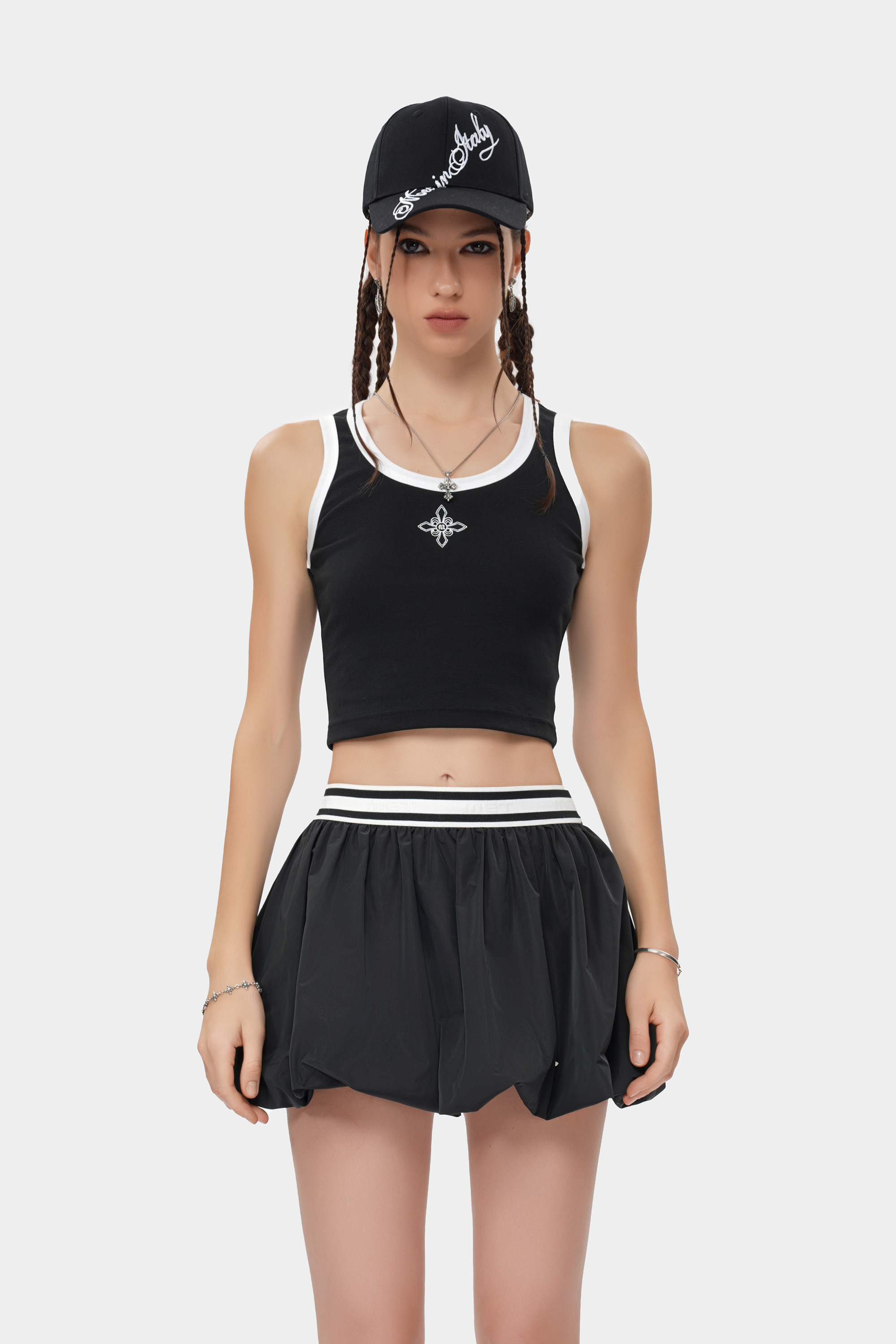 MET initaly MIT splicing contrasting vest women