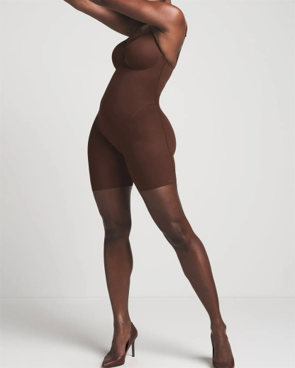 Hip-lifting Slim Fit Padded Mid-length Leggings