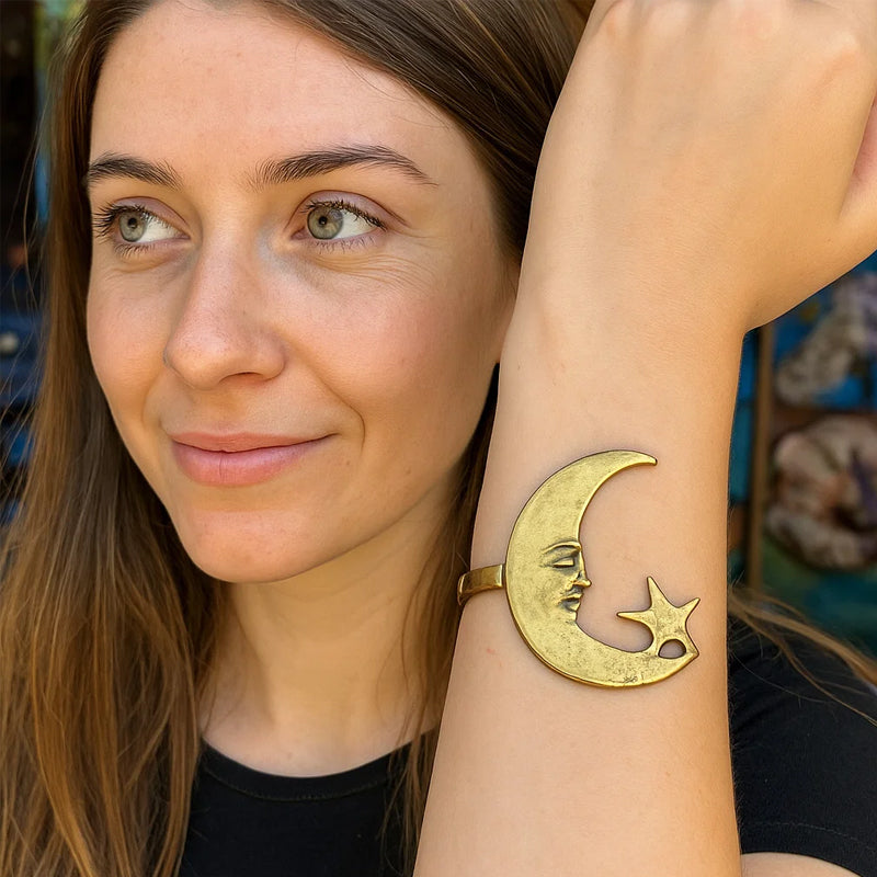 Star And Moon Pattern Open Bracelet