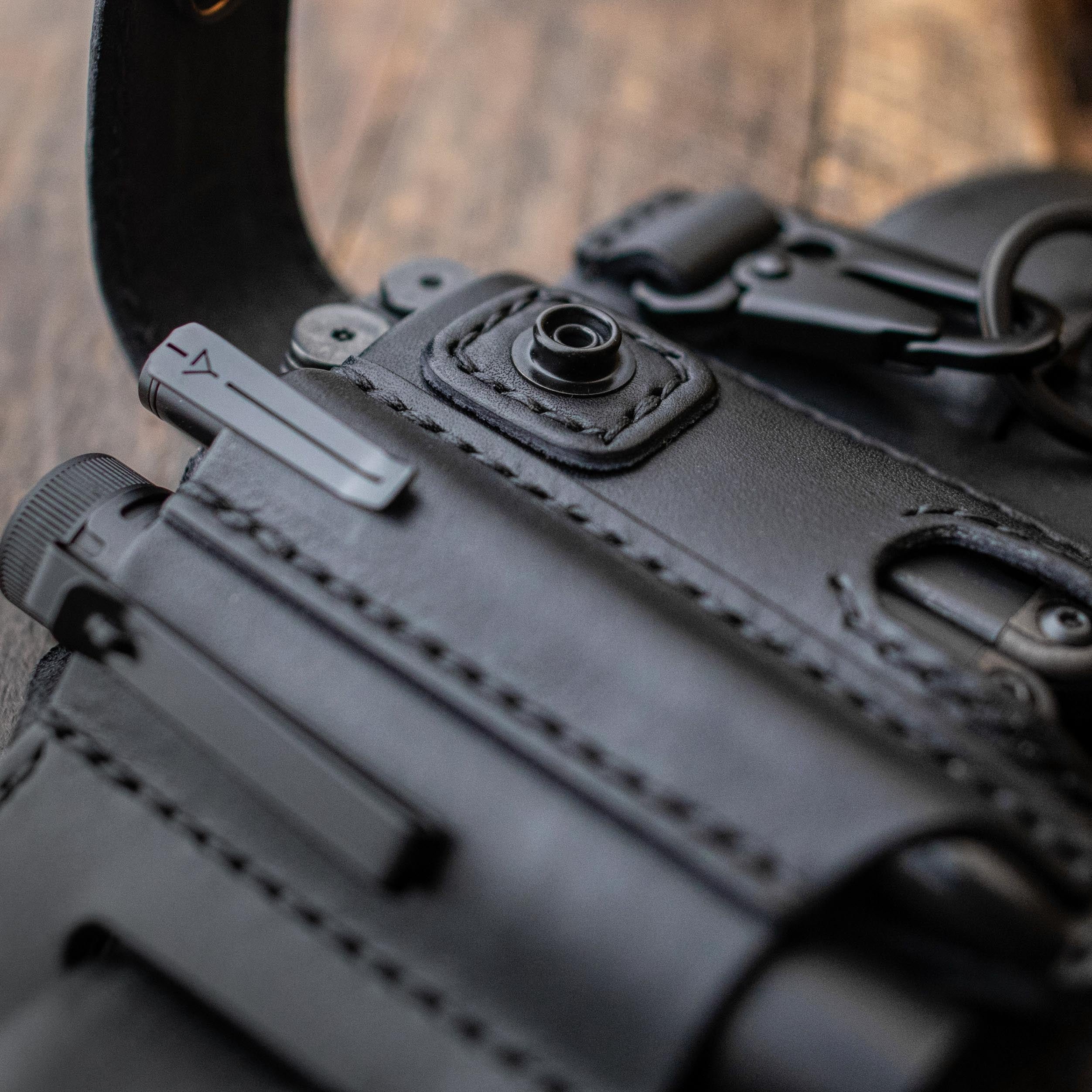 Real men must-have💪Buckle Tactical Multifunctional Belt Cover🔥