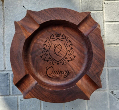🚬 Personalized Name Walnut Cigar Ash Tray