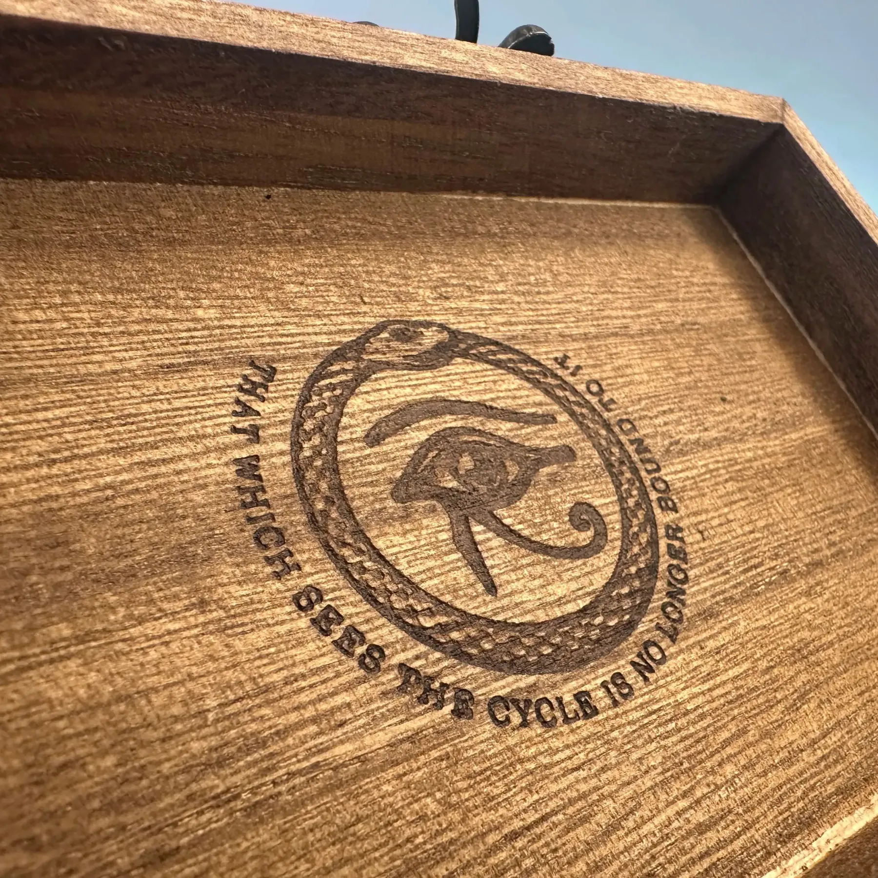 🔮🎲Arcane Divination Dice Set – Engraved Wooden Box, Oracle Dice for Tarot Ritual, Handcrafted Intuition Amplifier