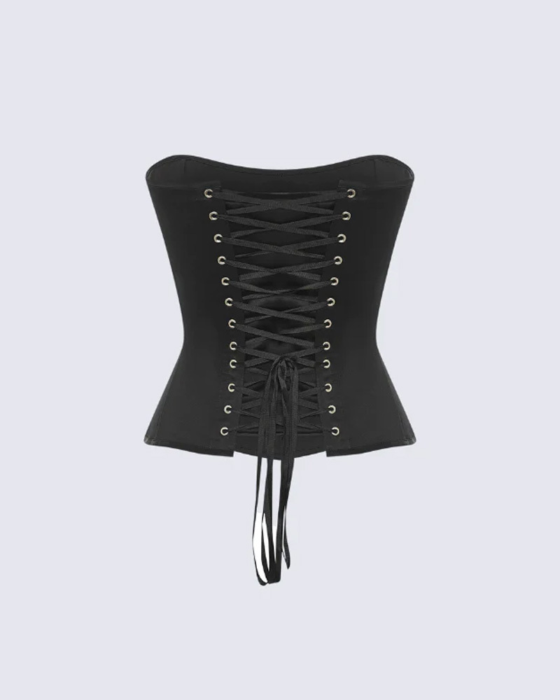 Temperament-Encasing Satin Corset