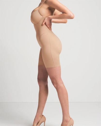 Hip-lifting Slim Fit Padded Mid-length Leggings