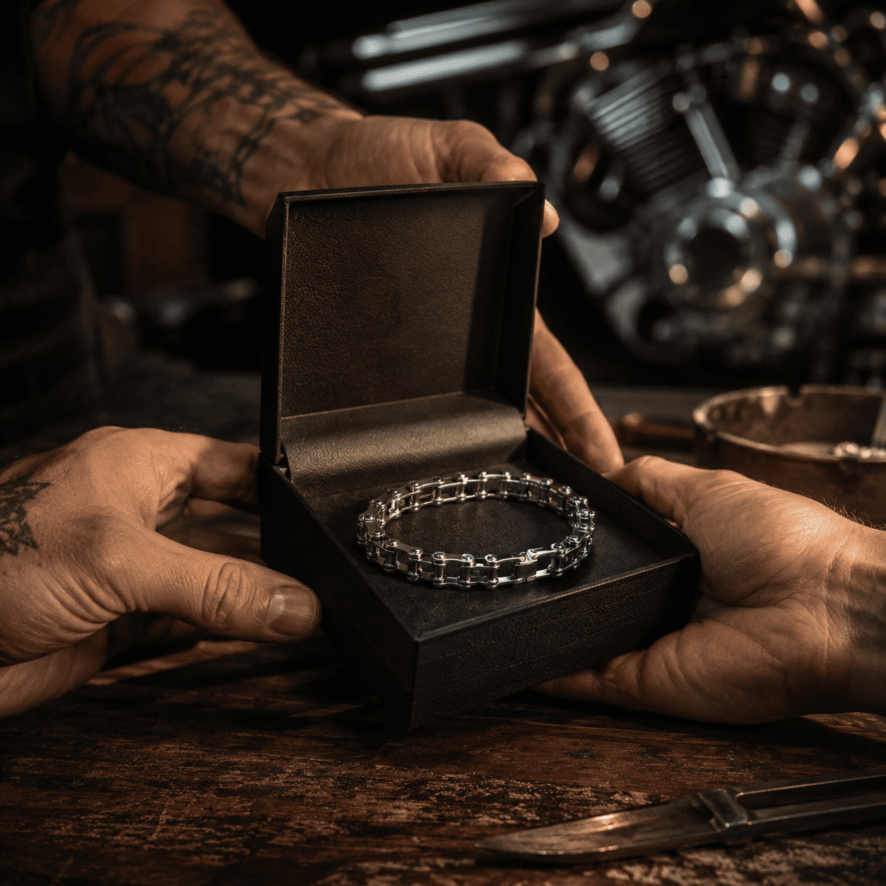 🏍️ Motorcycle Chain Link Bracelet