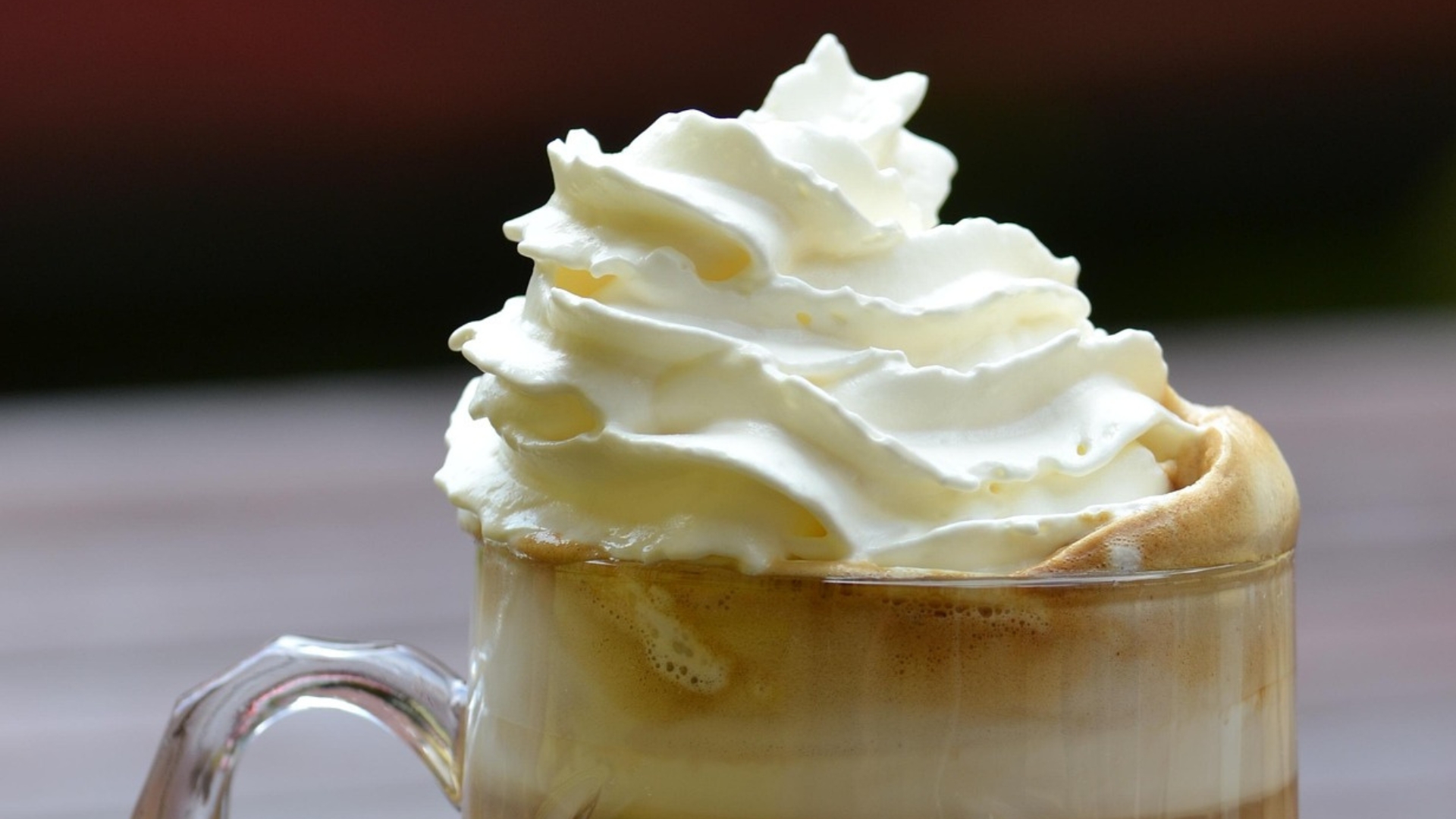Drinks with cream