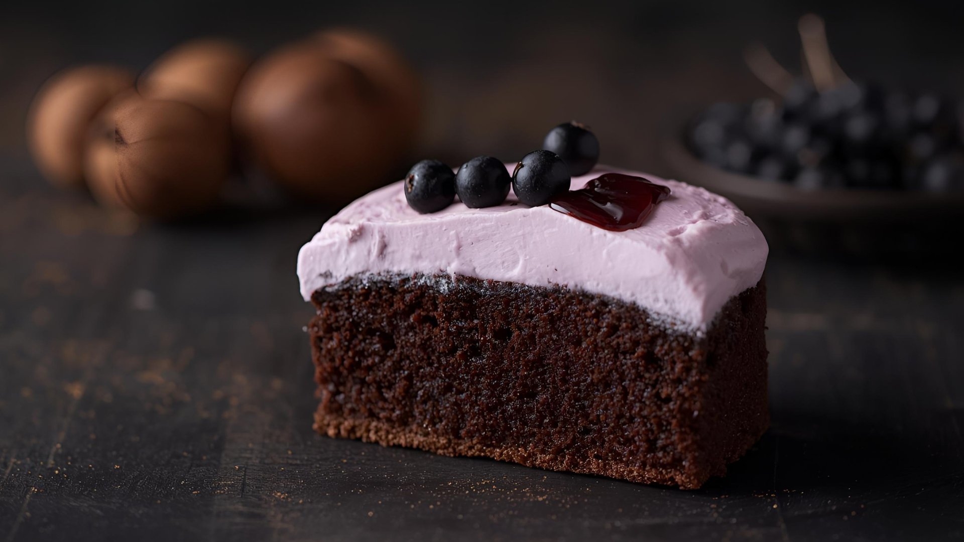 Blackcurrant Cream Guinness Cake